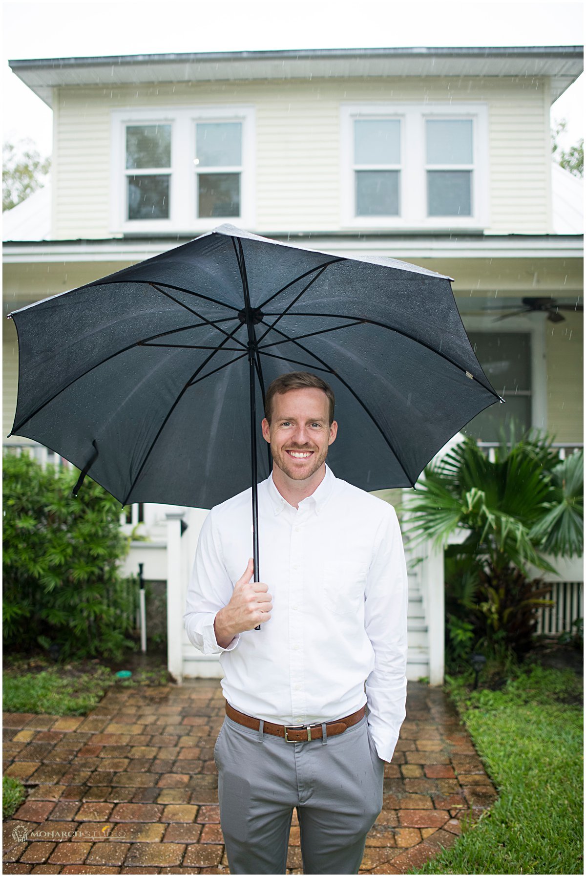 Rainy-Day-Elopement-in-Saint-Augustine-002.jpg