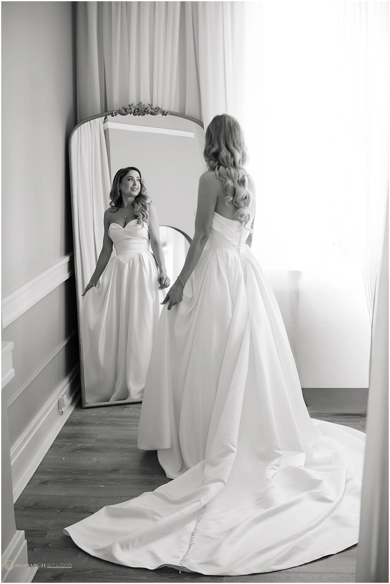 Wedding-in-Downtown-St-Augustine-Florida-Whiteroom-2025-12-19_0018.jpg