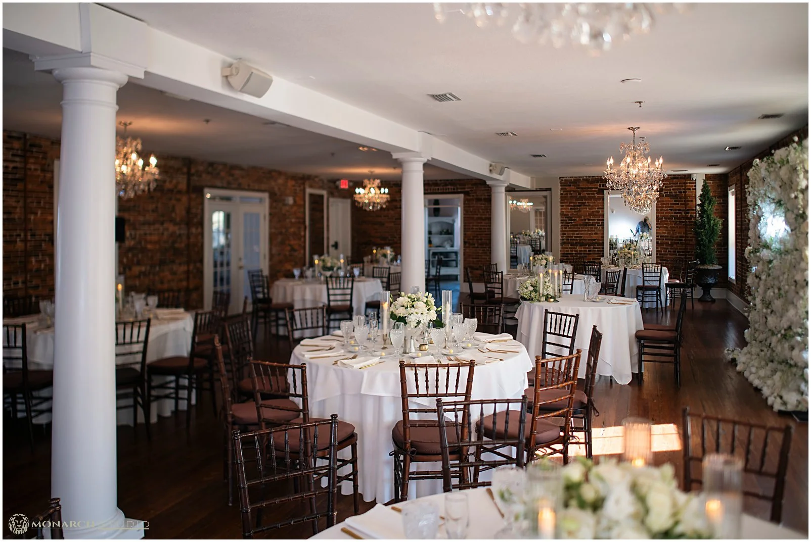 Wedding-in-Downtown-St-Augustine-Florida-Whiteroom-2025-12-19_0057.jpg