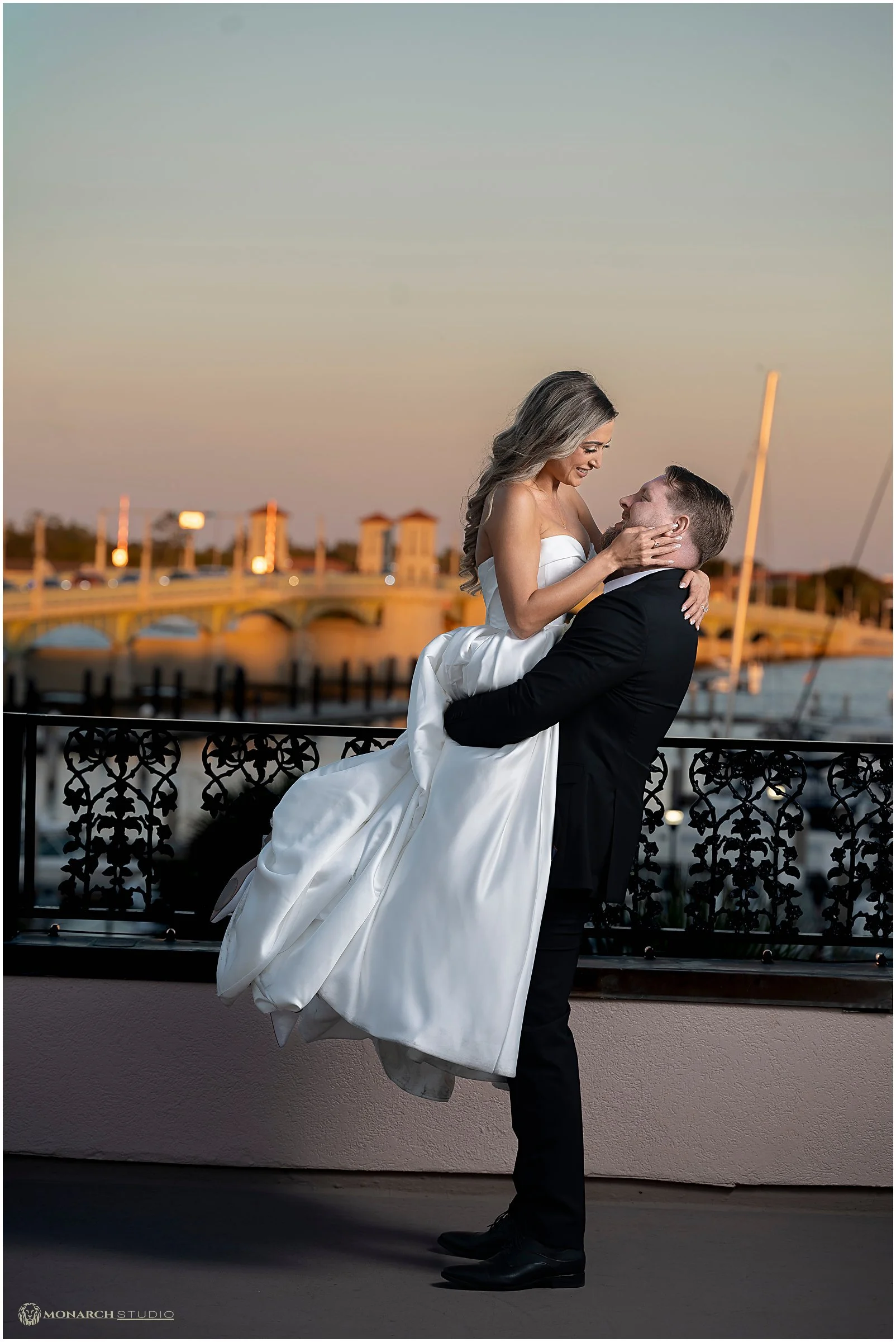 Wedding-in-Downtown-St-Augustine-Florida-Whiteroom-2025-12-19_0067.jpg