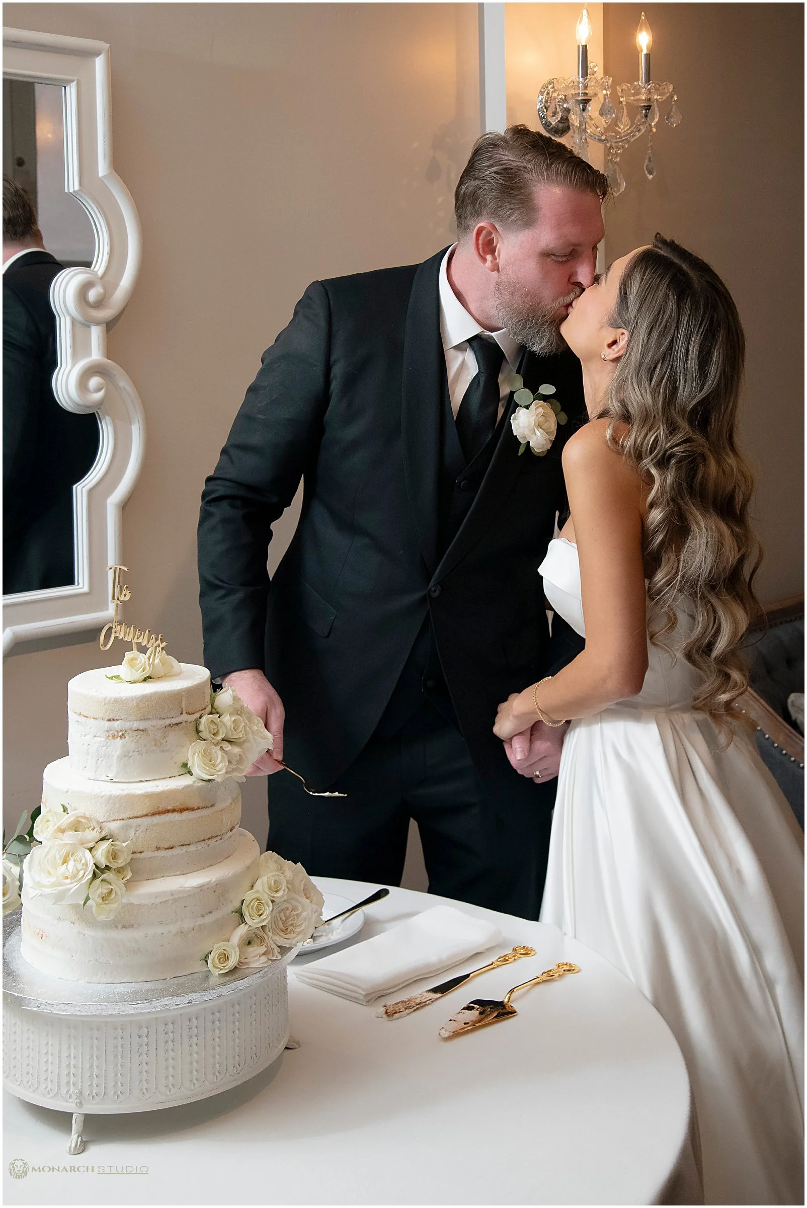 Wedding-in-Downtown-St-Augustine-Florida-Whiteroom-2025-12-19_0072.jpg