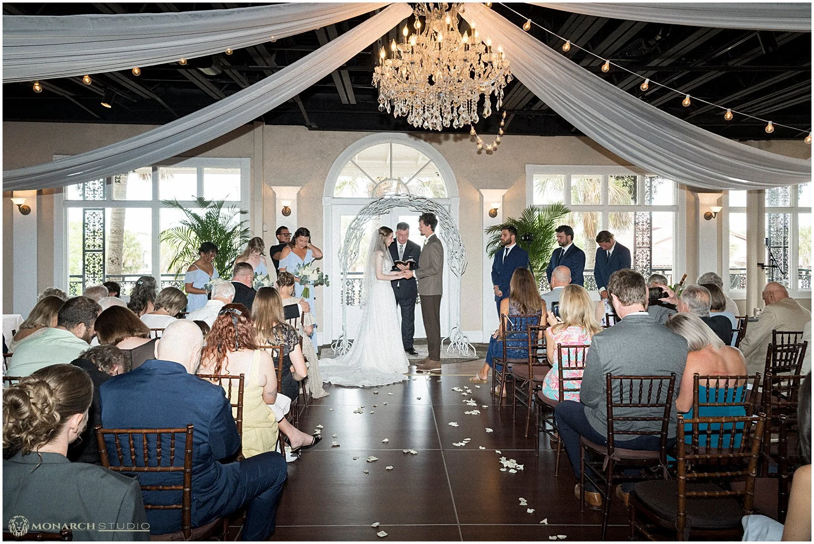 whiteroom-wedding-downtown-st-augustine-florida-020.jpg