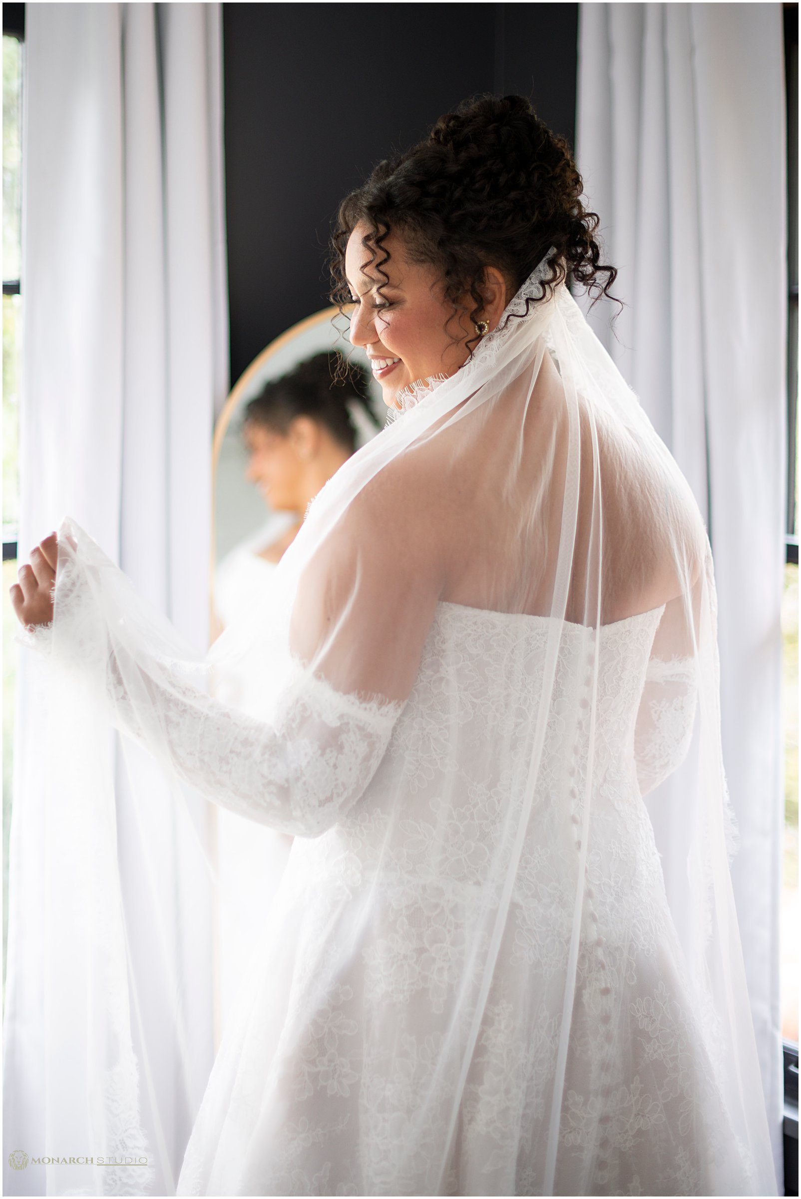 019-Villa-Festa-Deland-Wedding-Photographer.jpg