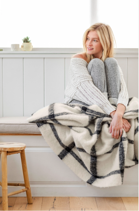 Parachute Holiday 2018