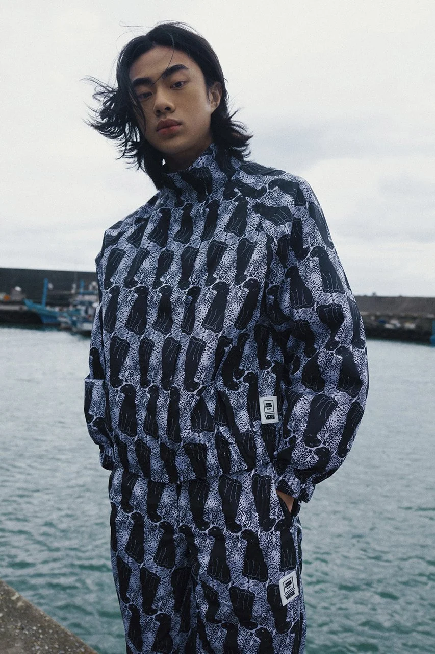 opening-ceremony-vans-snake-black-leopard-authentic-apparel-collection-release-info-4.jpg