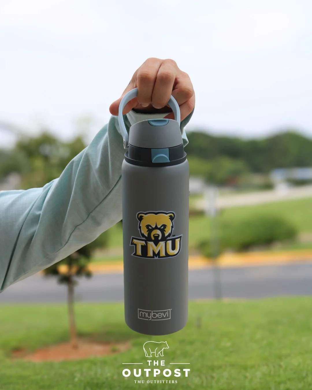 Back to school essentials!🍎✏️ Stay hydrated with our new water bottles! Shop in-store and online now! #WeAreTMU #TheOutpost #GoBears