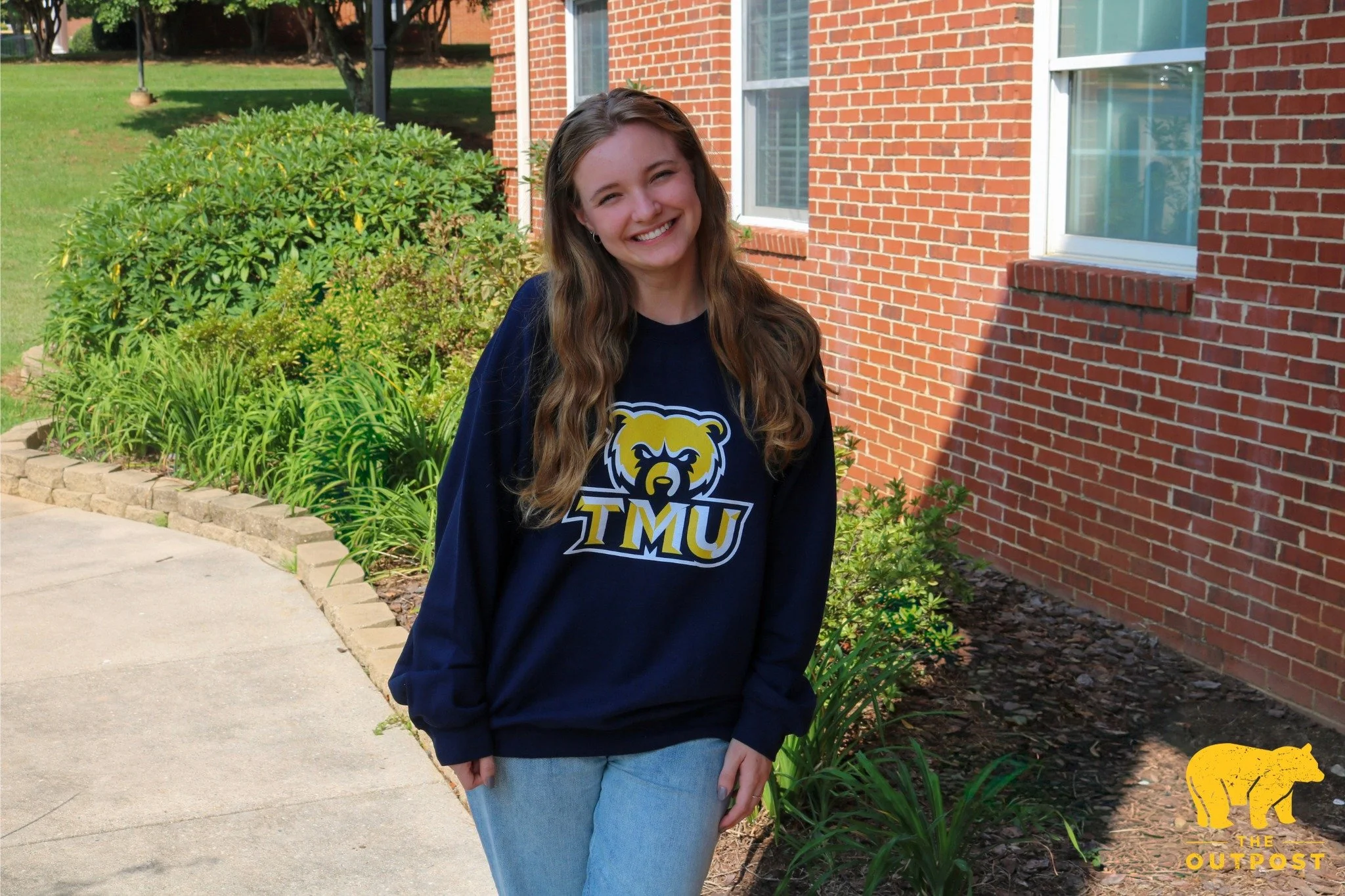 New season, new favorite! Our navy crewneck is now available at The Outpost! 💙🐻
#TheOutpost #TMU #Crewneck #WeAreTMU #GoBears