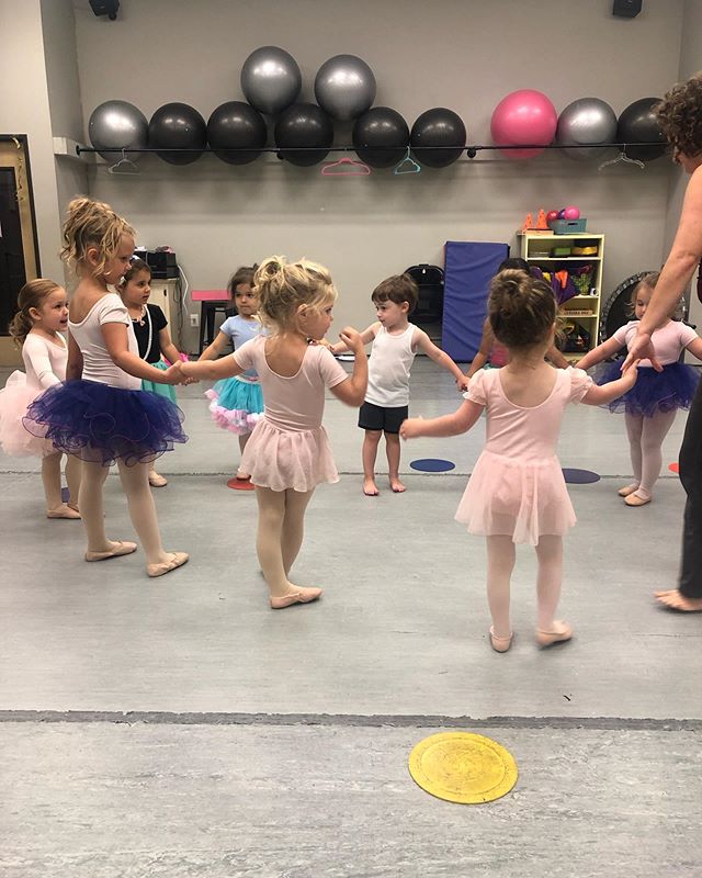 Had a pretty amazing week at Fancy Nancy camp this past week! 👛💍👑
.

Are you interested in Fall classes? Head over to our website and check out what we have to offer and get registered online! Link in in our bio!
.

#fspadance #cspadance #fallclas