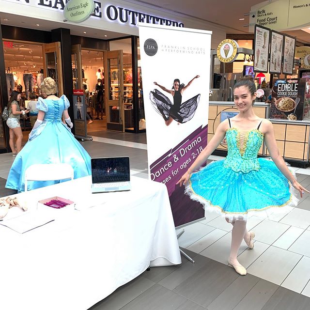 Come say Hi to us at the Back to School Fair today at the Coolsprings Mall! Our performance company will be performing at 12pm! 
#fspadance #franklintn #franklinschoolofperformingarts #franklinmom #coolsprings #galleriamall #parentmagazine