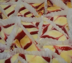 Raspberry Cheesecake Bars