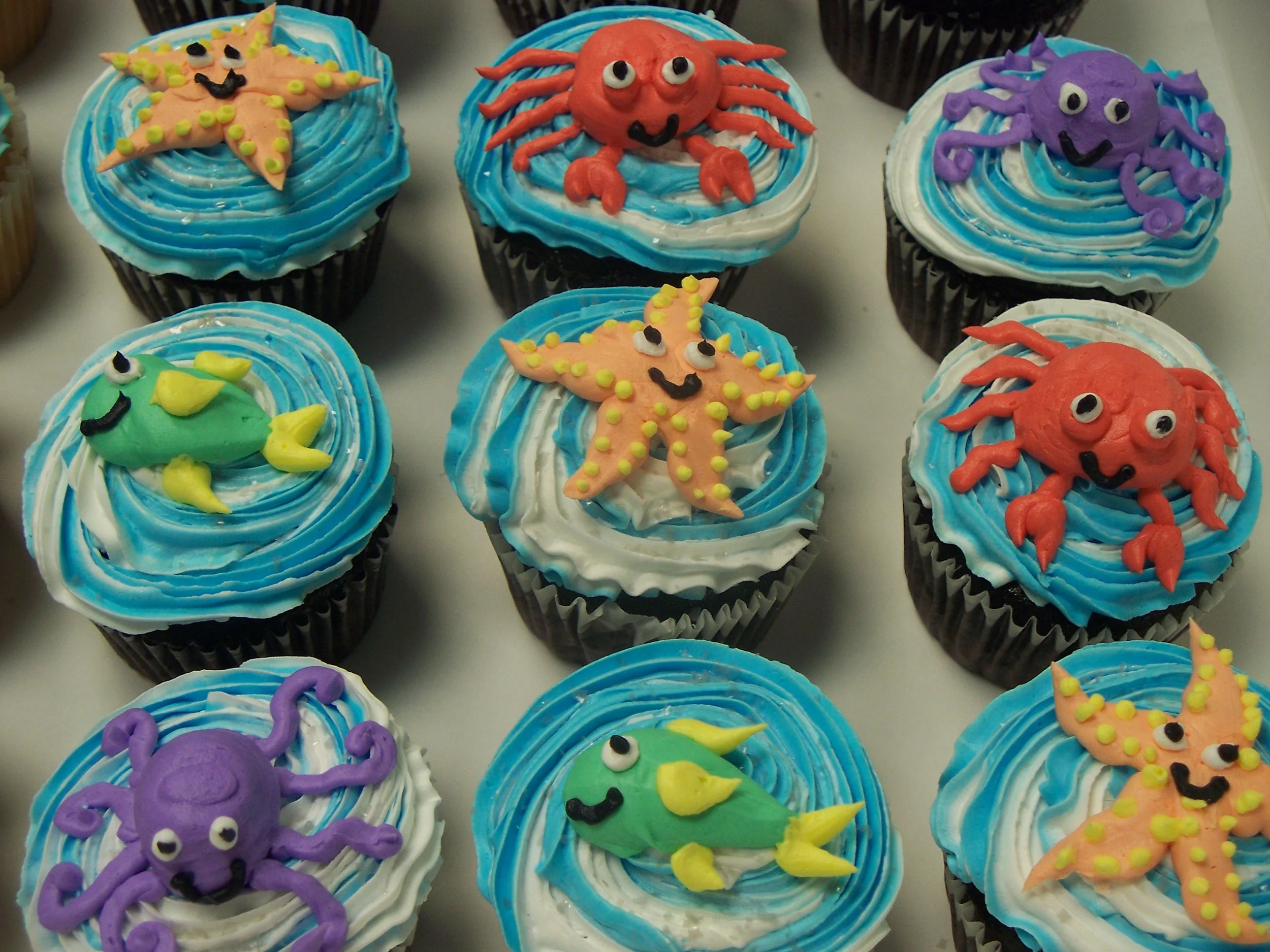 Sea Cupcakes.JPG