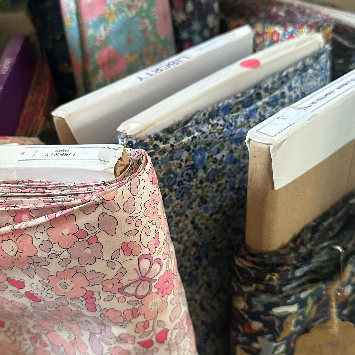 Hello all! So sorry it&rsquo;s been so long since I checked in with you all! I&rsquo;ve been busy measuring and listing fabrics and I&rsquo;m happy to say they are all available for you to purchase now! I&rsquo;ve got a lot of prints that are otherwi