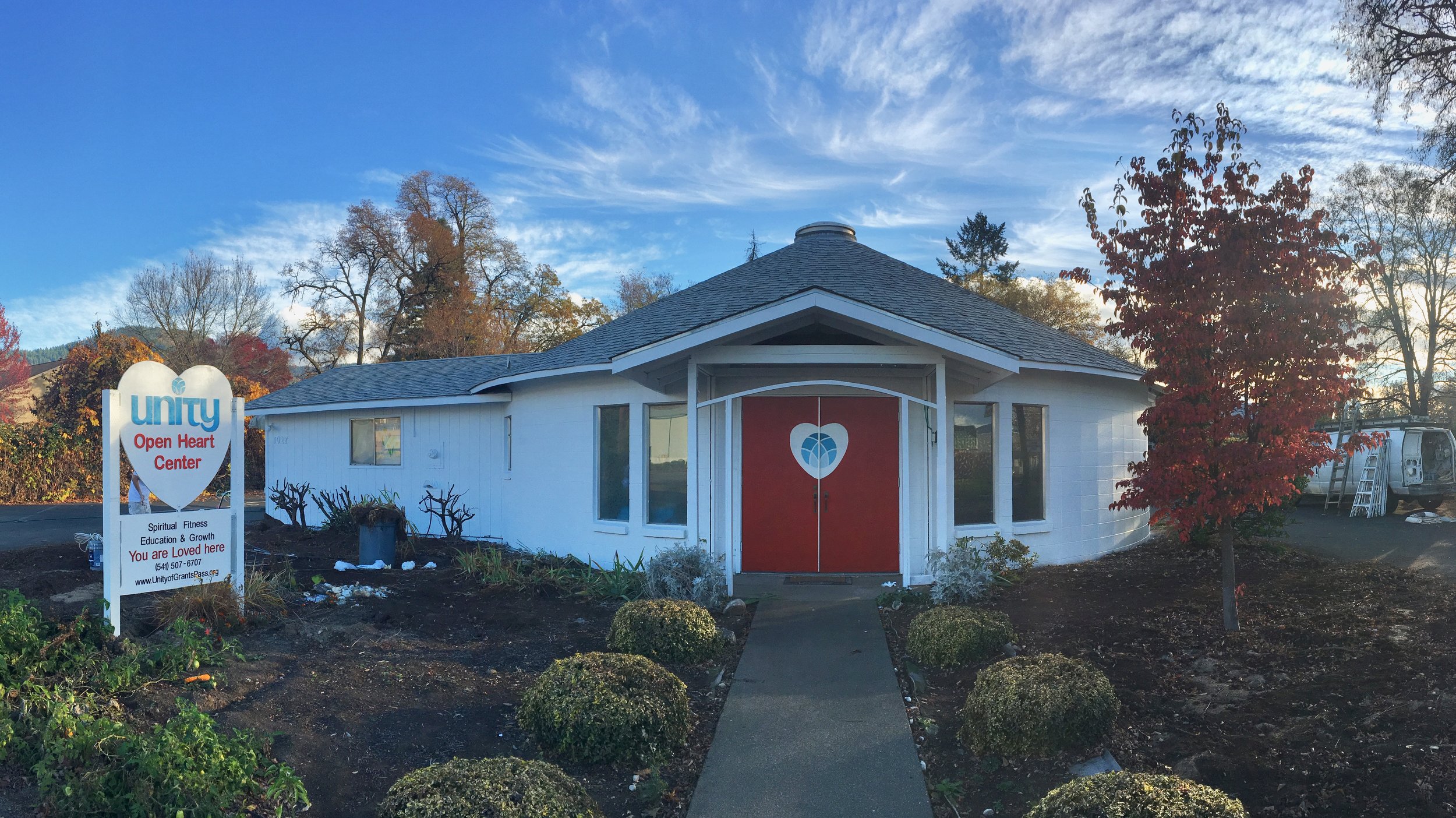 The Unity Open Heart Center - 1027 SE M St., Grants Pass, OR 97526