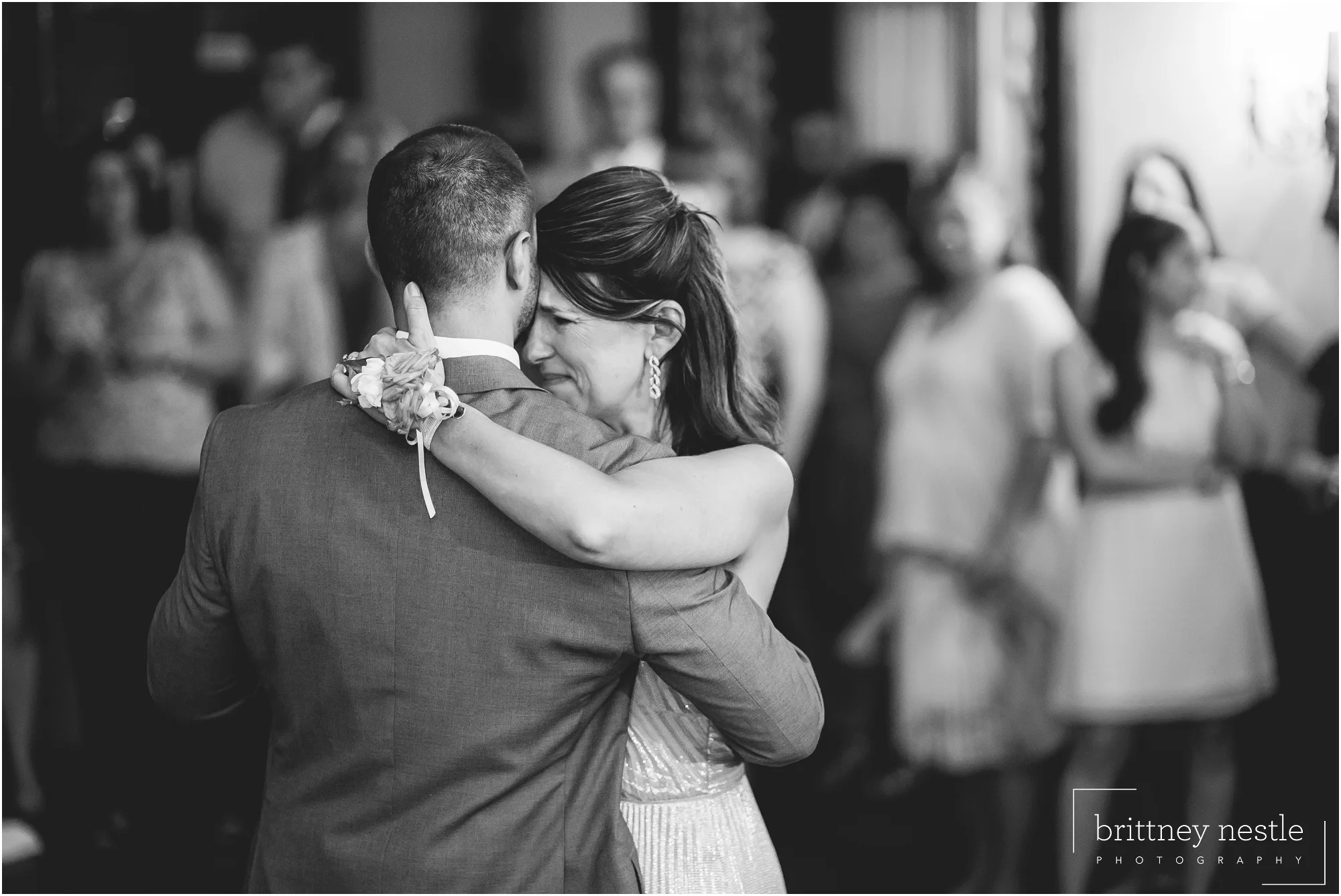 BNP_summer-cliffside-wedding-madden.jpg