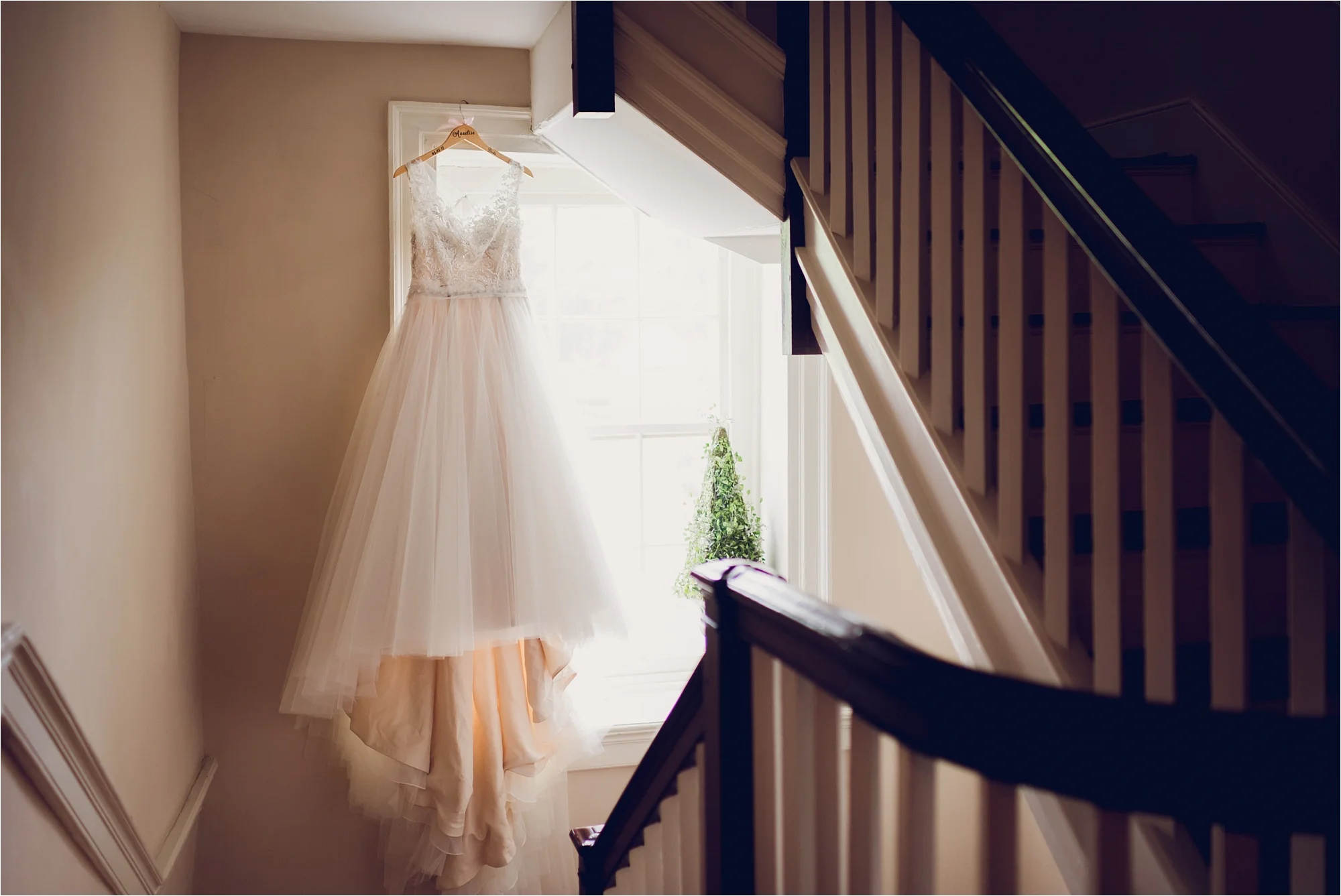 brittney-nestle-photo-gary-and-annelise-springfield-manor-wedding.jpg