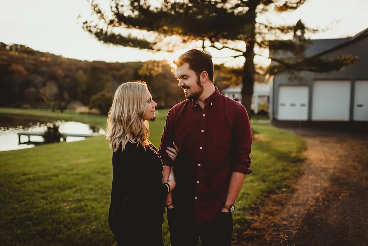 brittney-nestle-photo-engagement-stone-ridge-hollow-leftridge.jpg