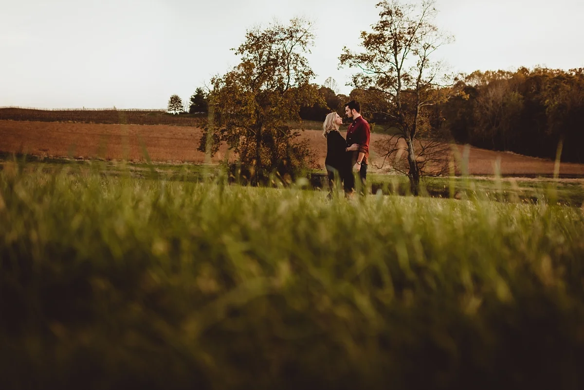 brittney-nestle-photo-engagement-stone-ridge-hollow-leftridge.jpg
