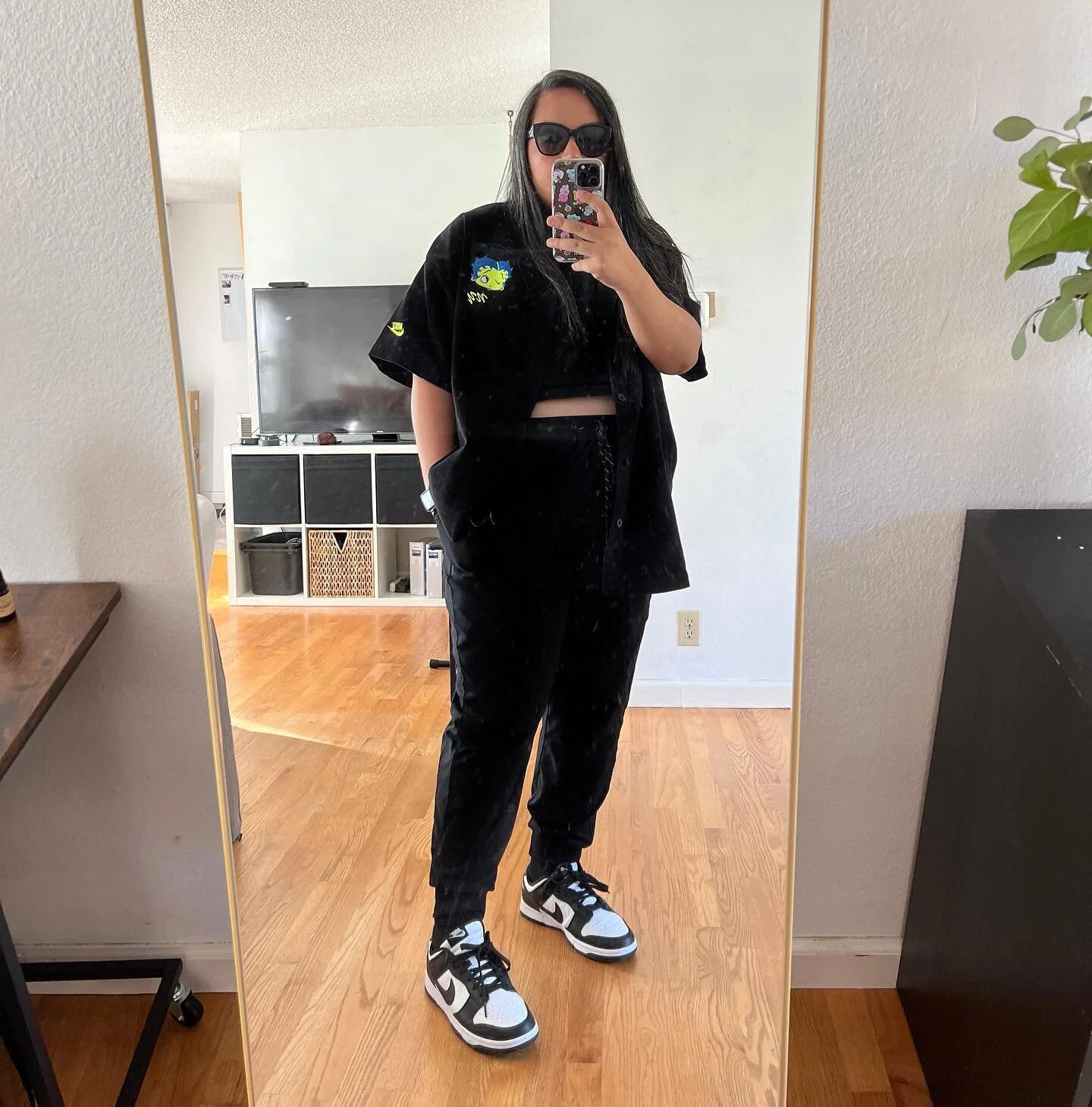 It&rsquo;s starting to feel like summer. Mid 60s all weekend and we gonna get some much needed vitamin D 🙌🏽✨ aww yiisss let&rsquo;s go! #psootd