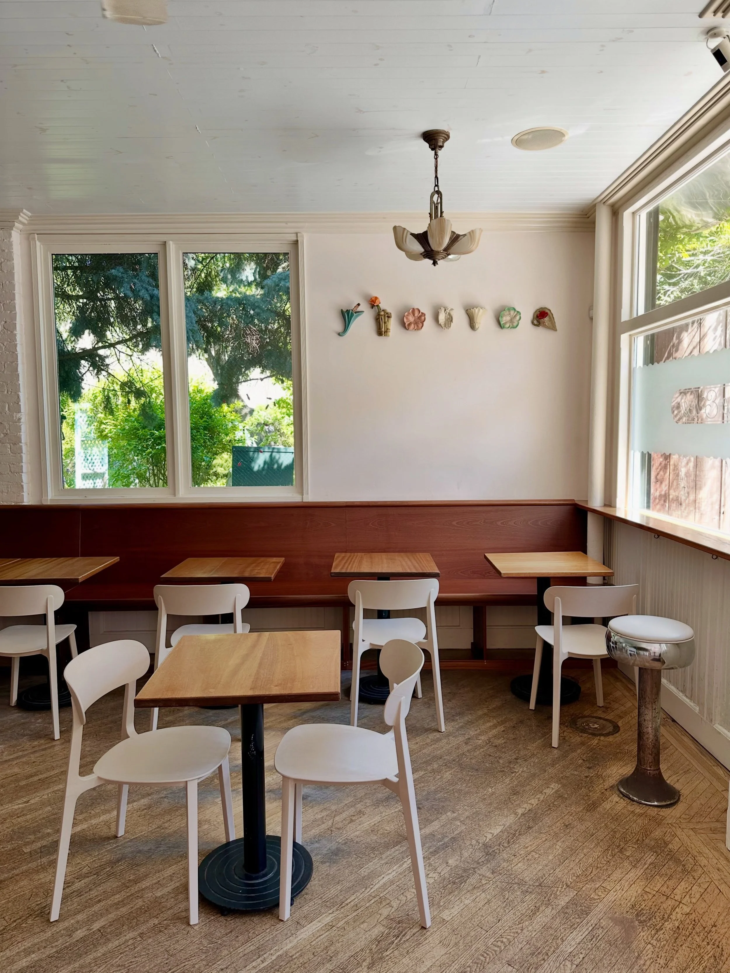 New seating is live! Designed, fabricated &amp; installed by @gdt.nyc &amp; @luckyrabbitbrnd 😍 💅