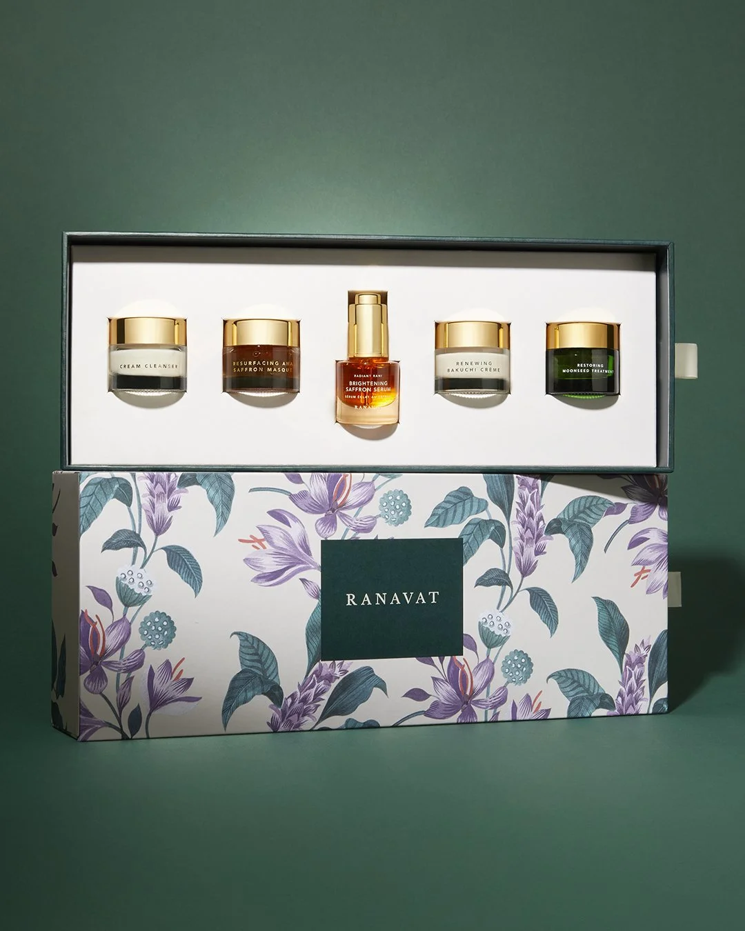 SkincareDiscoverySet_wBox_stack_4X5.jpg