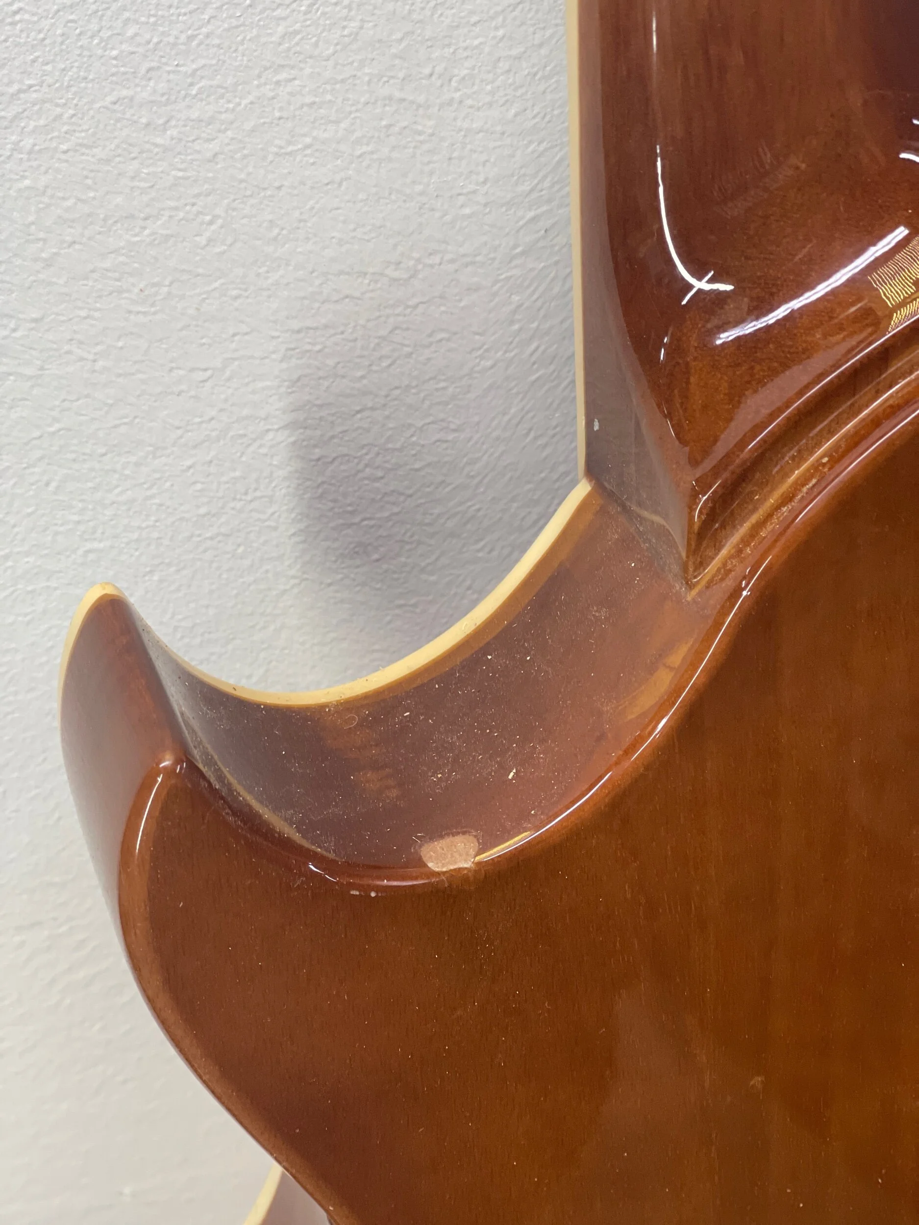 6537DE59-C3F3-4B2B-B1BE-E0836EECD273