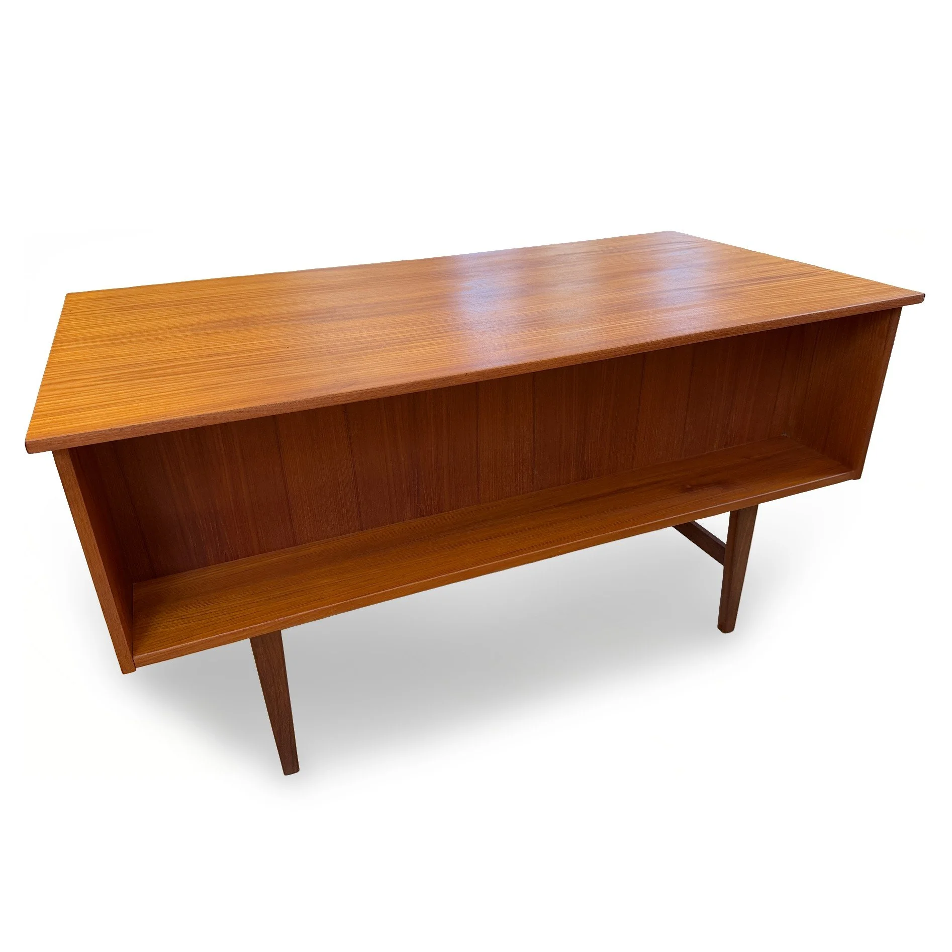 desk (6).jpg