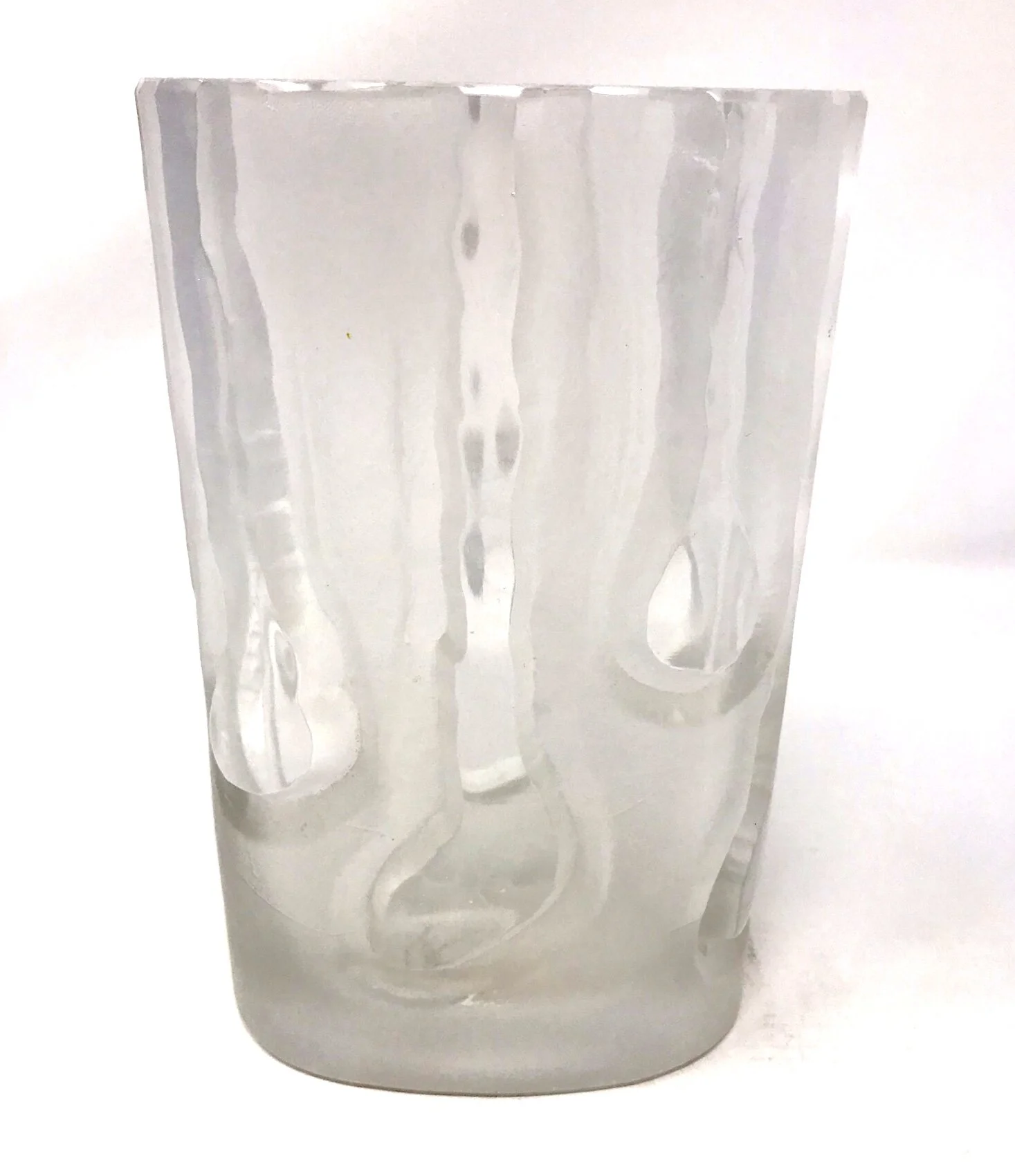 9528EF19-3BE0-4A66-A9E8-3BCB3916AF1E