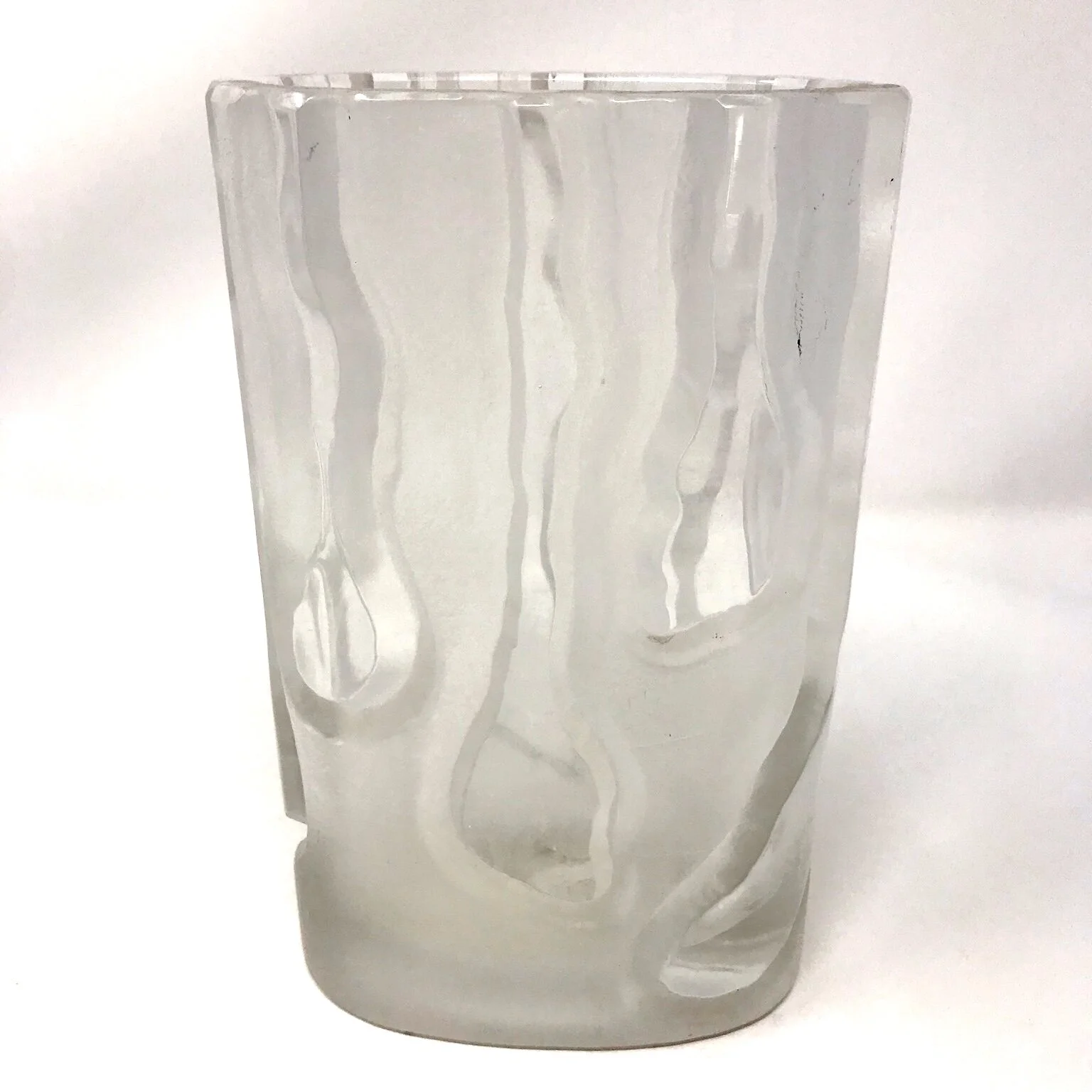 D7E719A4-D6CE-430A-931A-9A01C48ED690