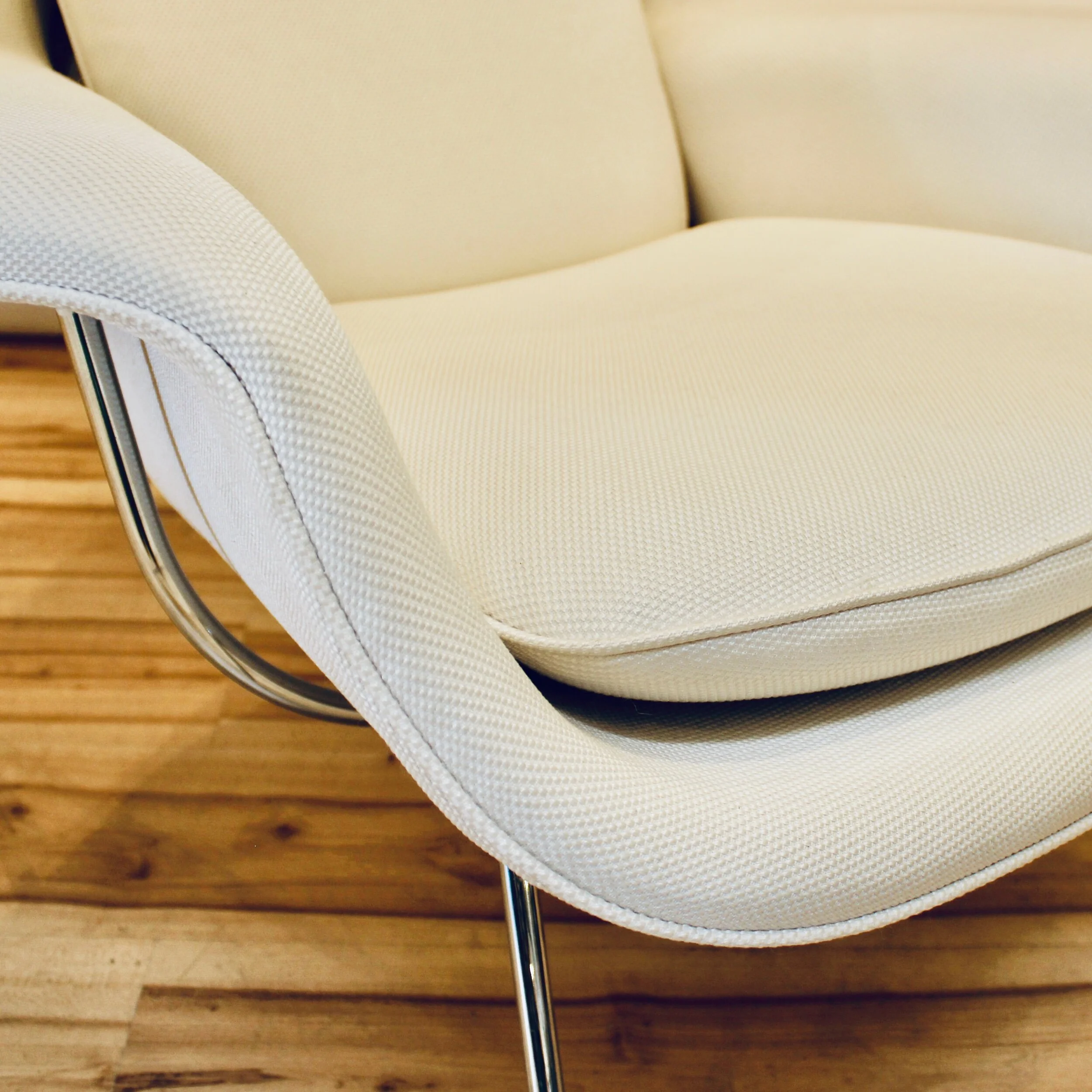 946AC436-7F3F-46A4-8E86-1AA45E0871B8