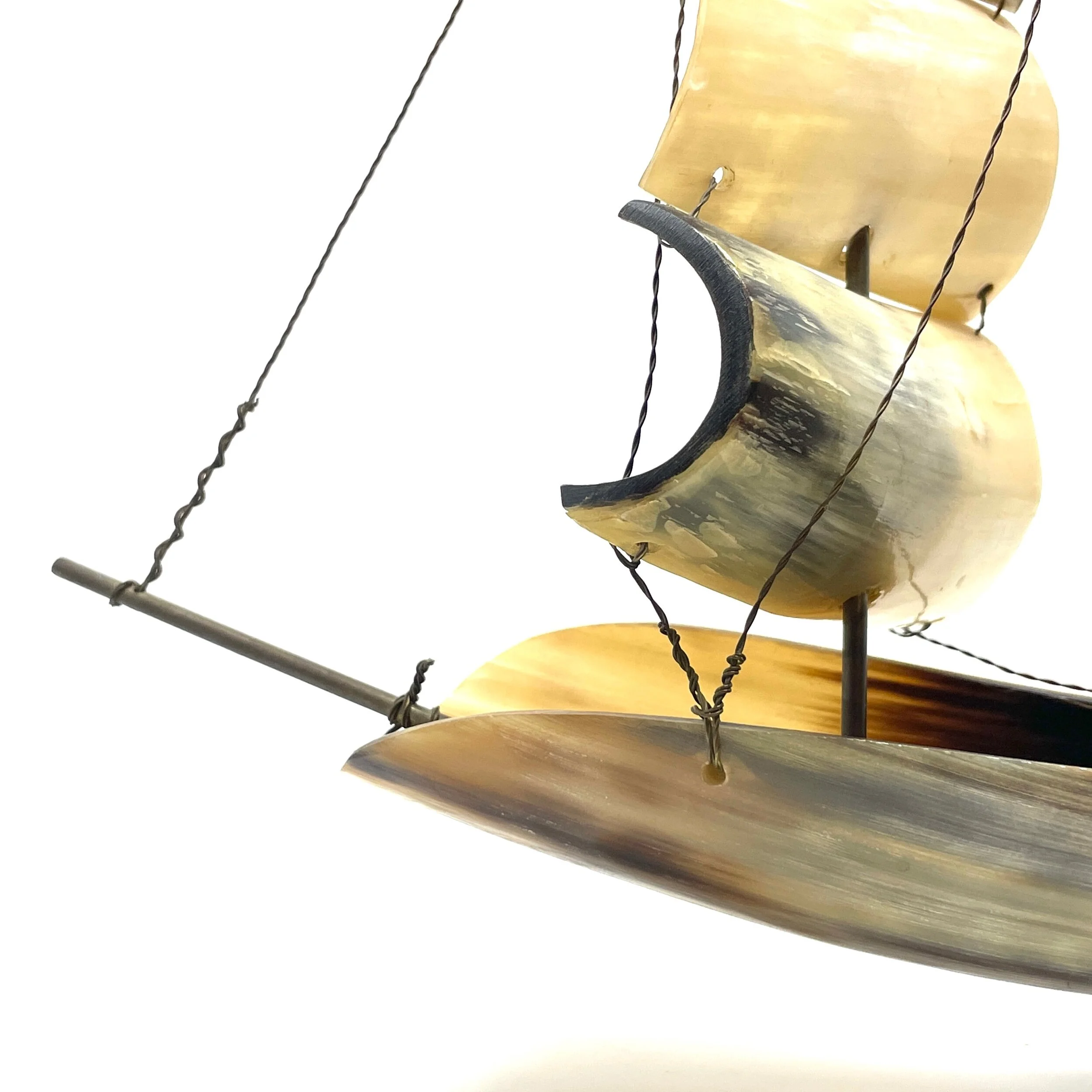 E0A4E0C4-9A94-4829-9DA9-7E0FA6122DA8