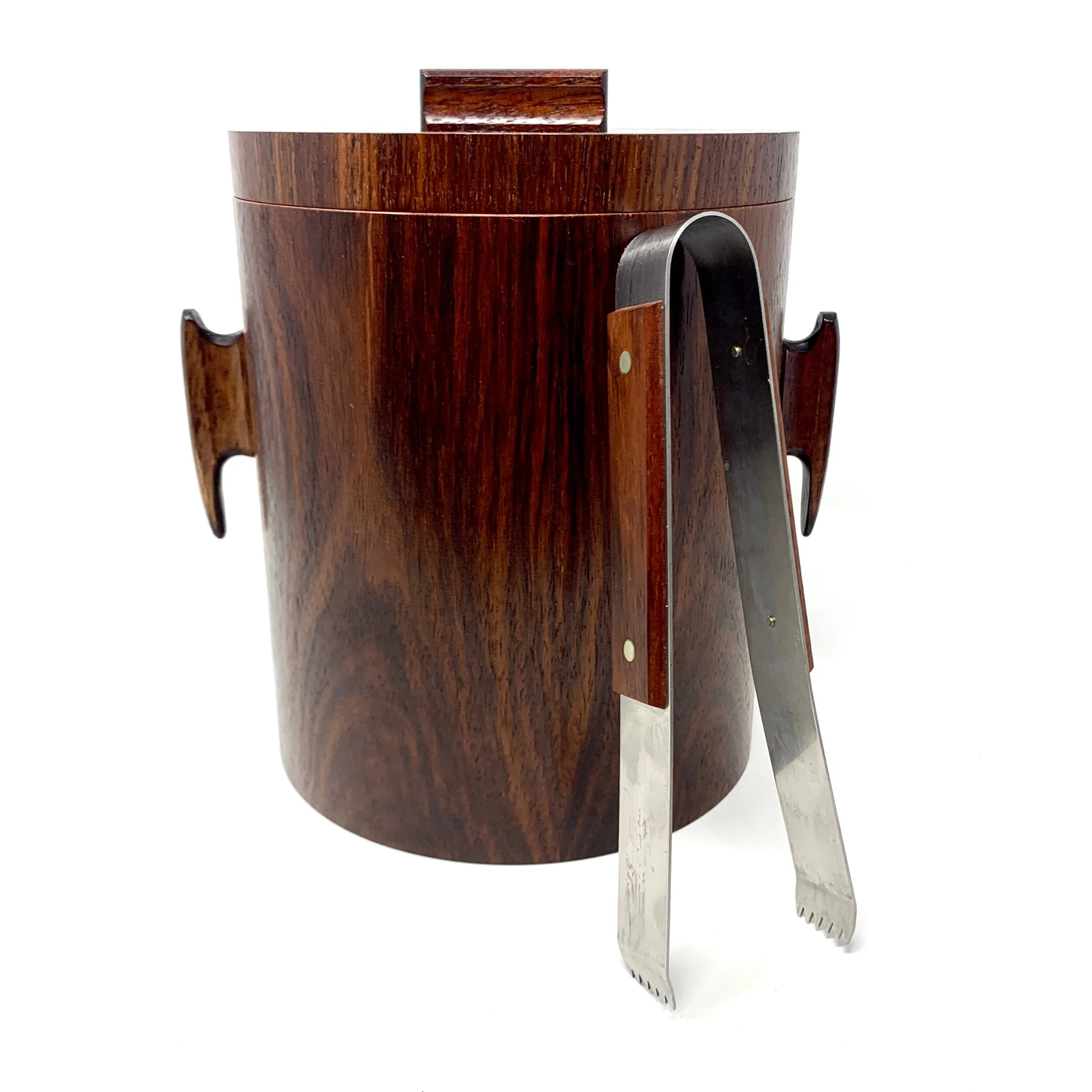 44FD3EDB-5863-4926-B53C-6D833DB33A81