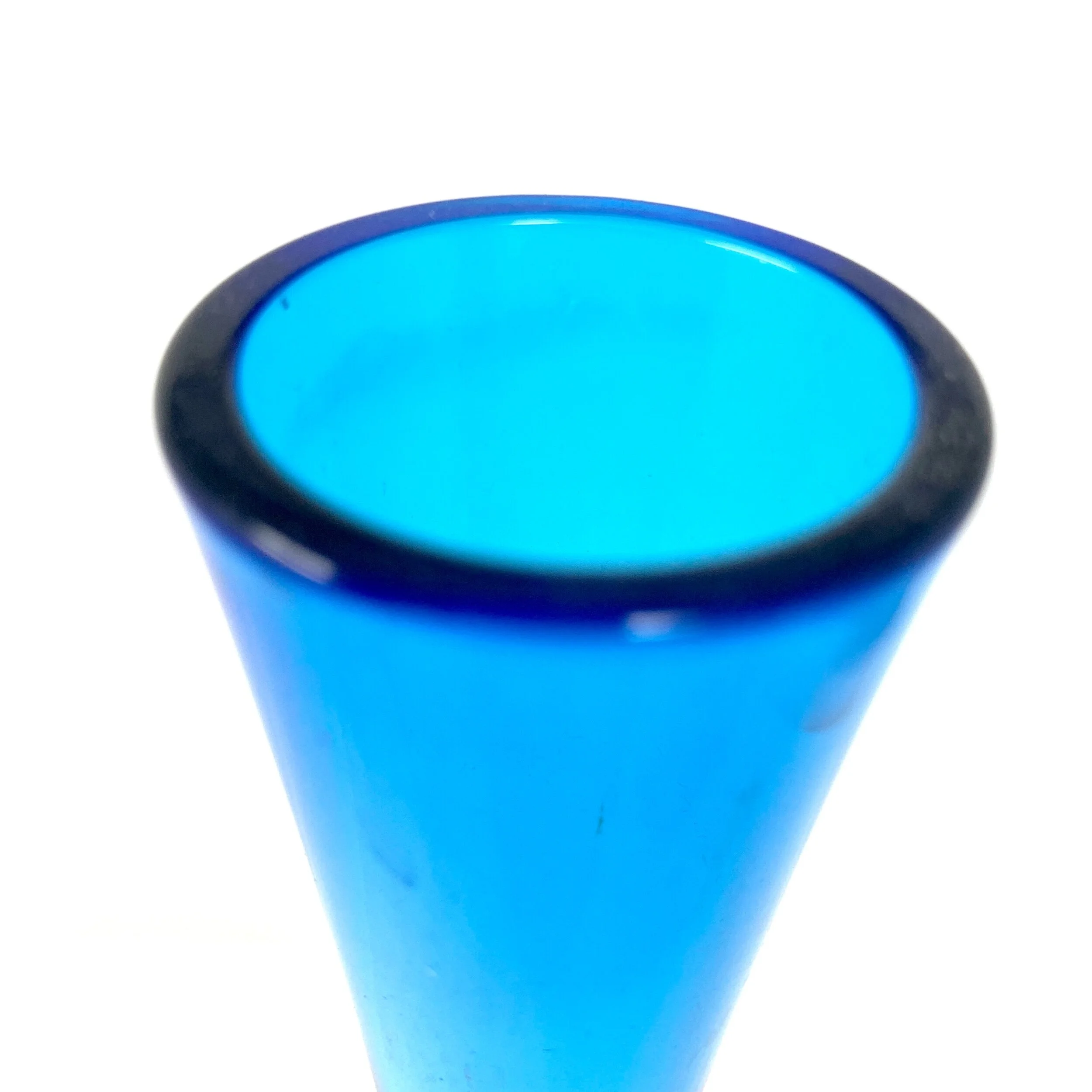 5E8F7581-BA83-43E6-A863-0C58EF6FA072