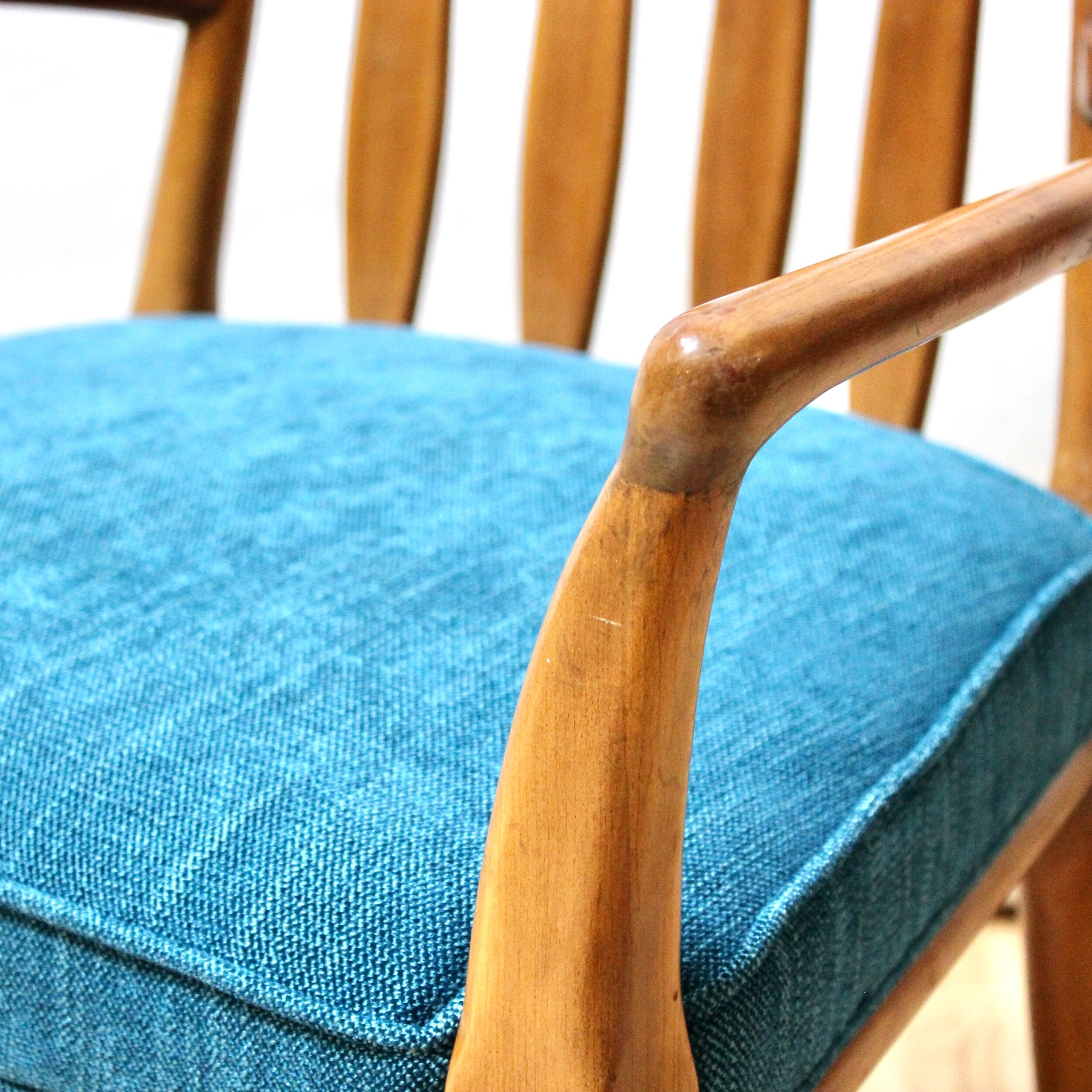 A98F1394-0387-419B-81C0-216003E48CA3