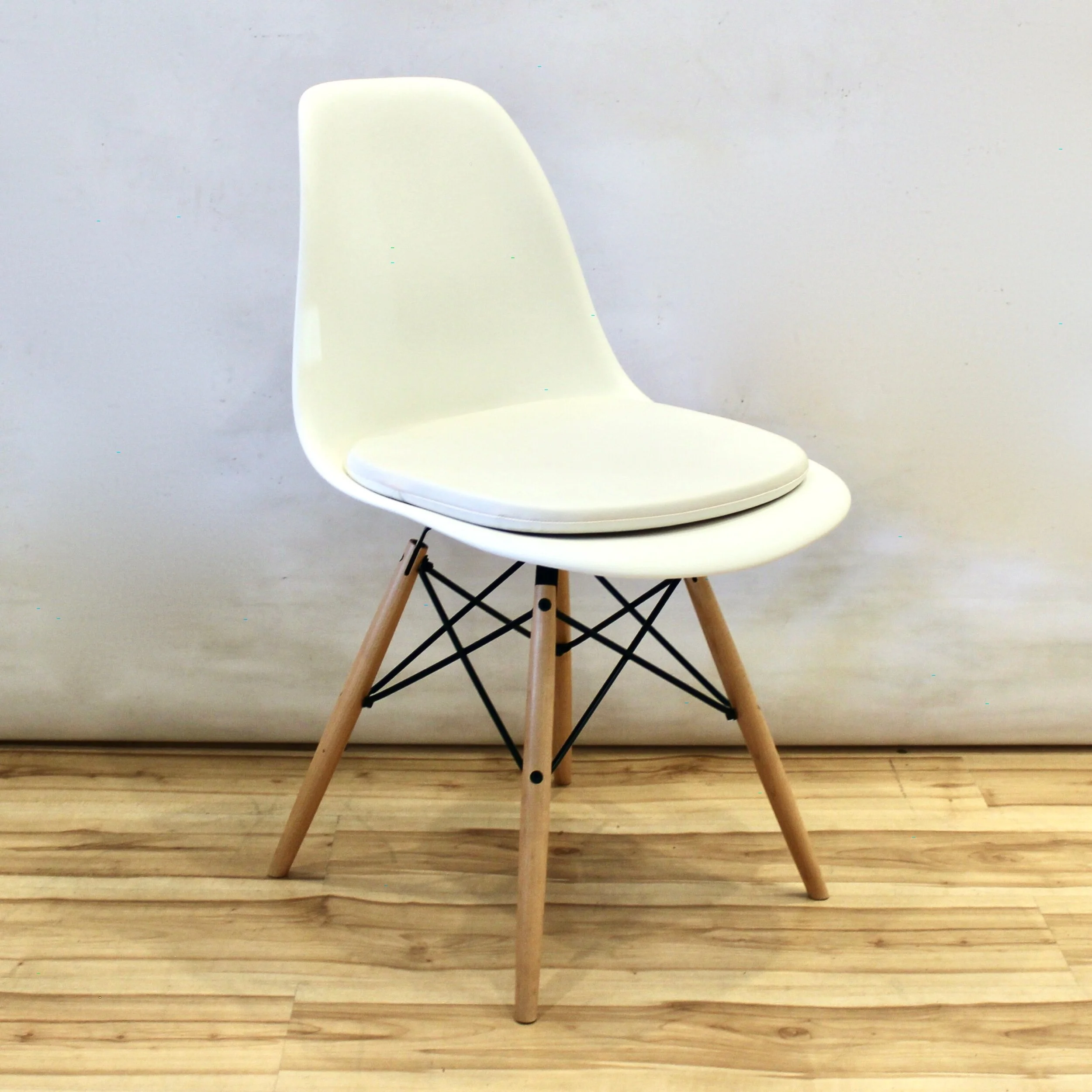 FFA6EBF2-66D3-4870-93E2-B6467625A4CA