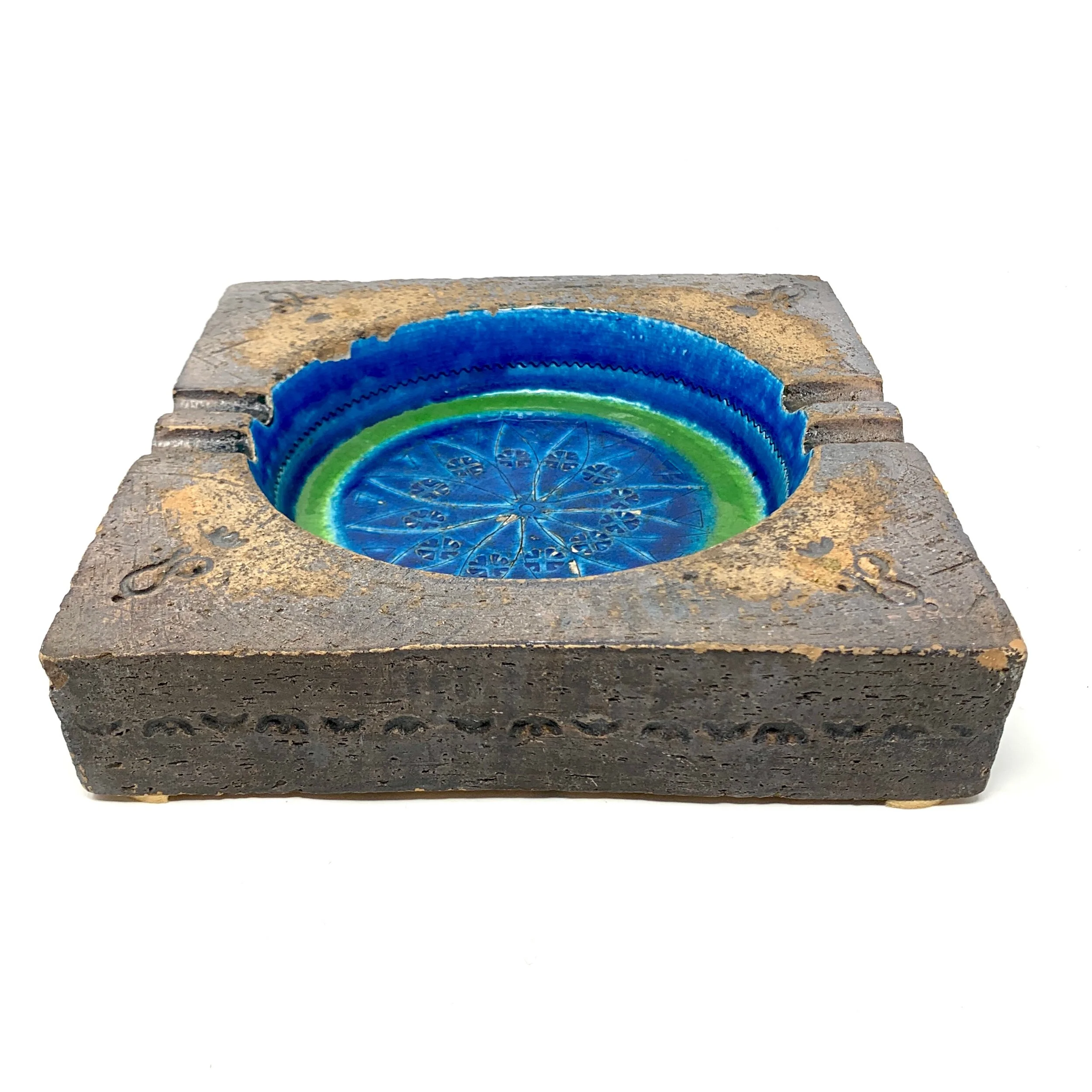 D6602671-3975-4F0B-8BDD-D54AB9571F15