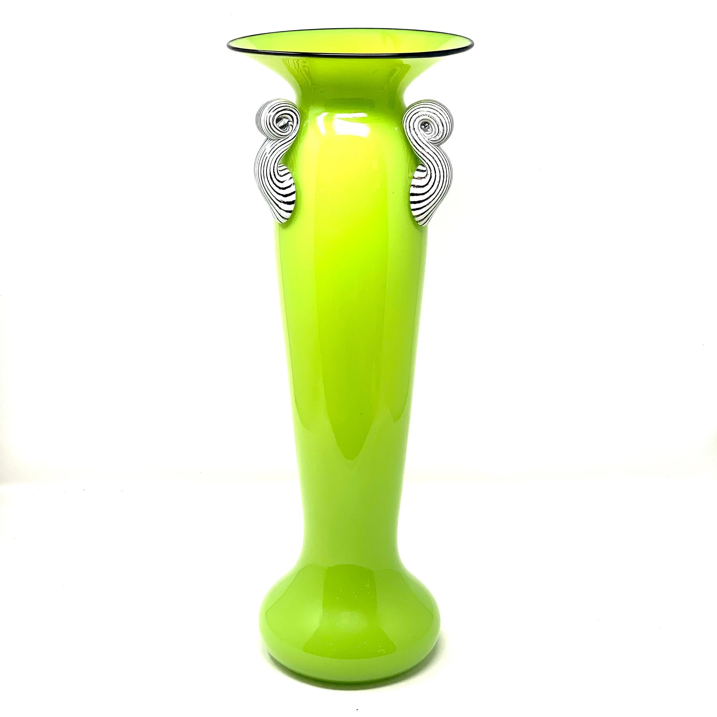 E724E68B-2E5B-47B5-AB16-D6012F0B96D0