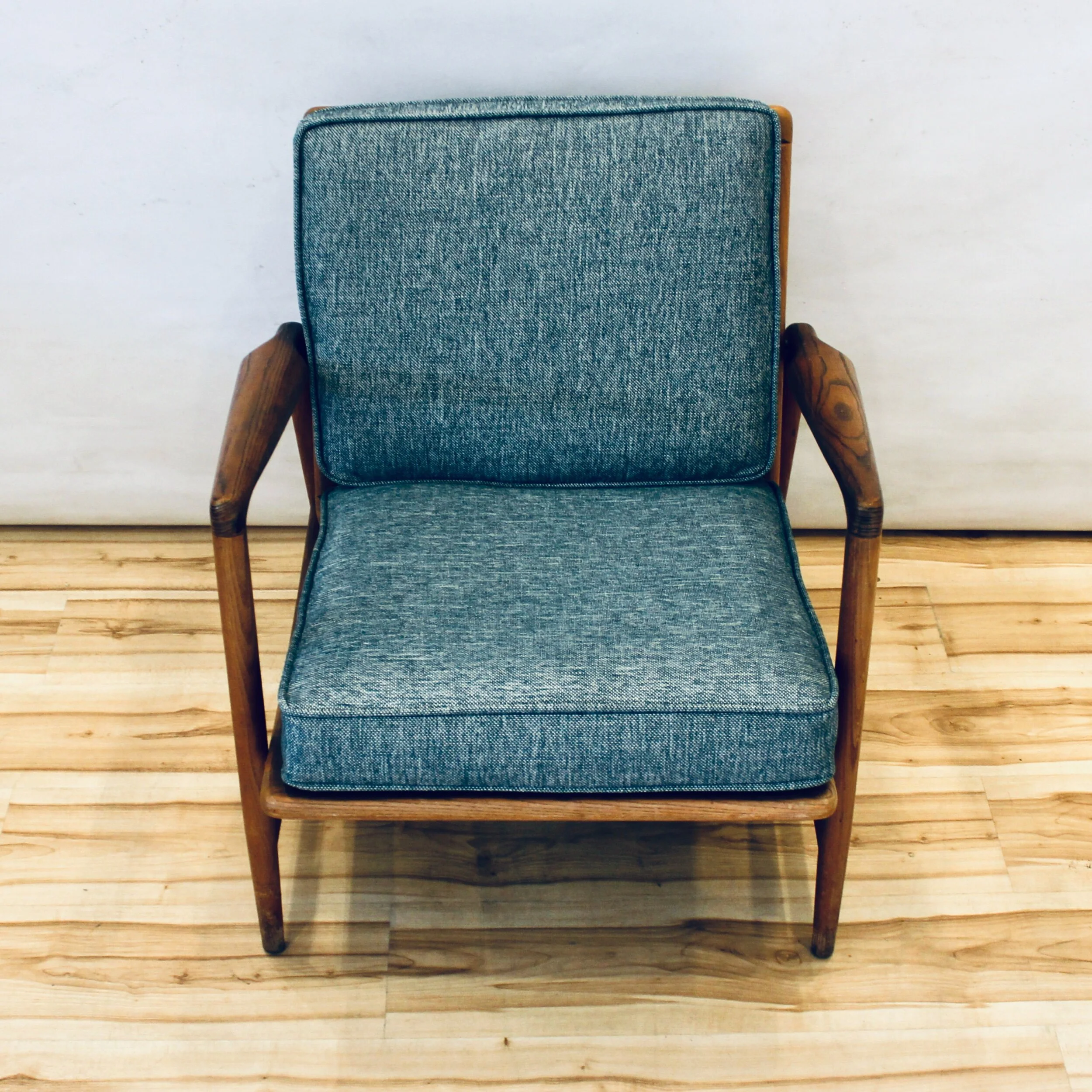 DED62436-F43A-4A3C-B418-6004961F3FA4