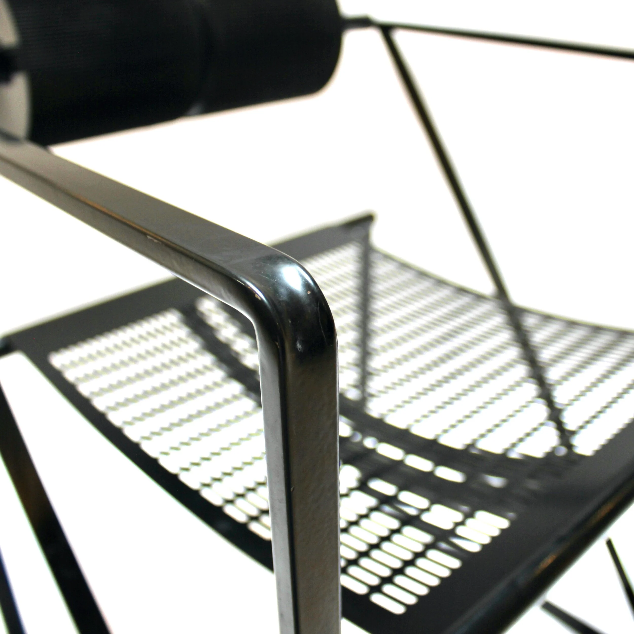 527430F7-BC95-4316-BCF2-796E80ED3055