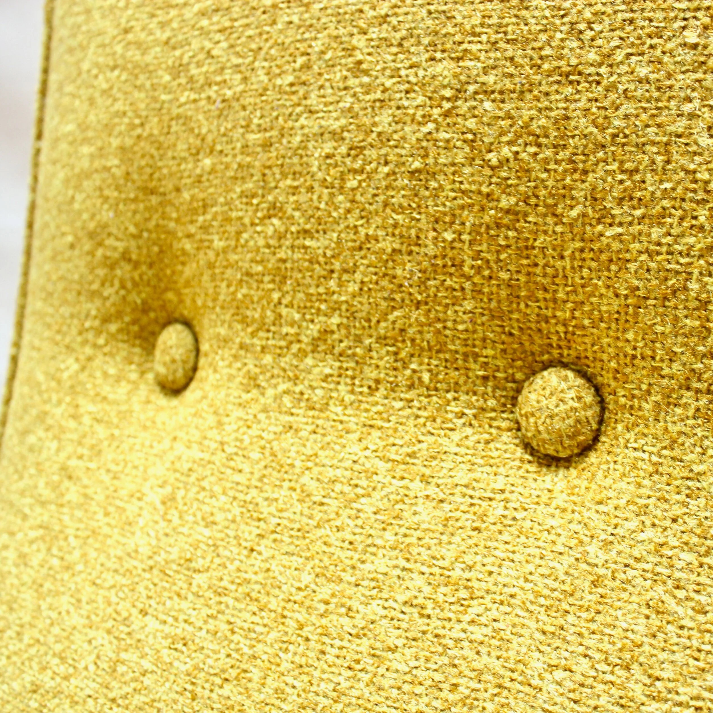 FFB6CFBA-A076-4E6A-A116-E46D7FAE3DF4