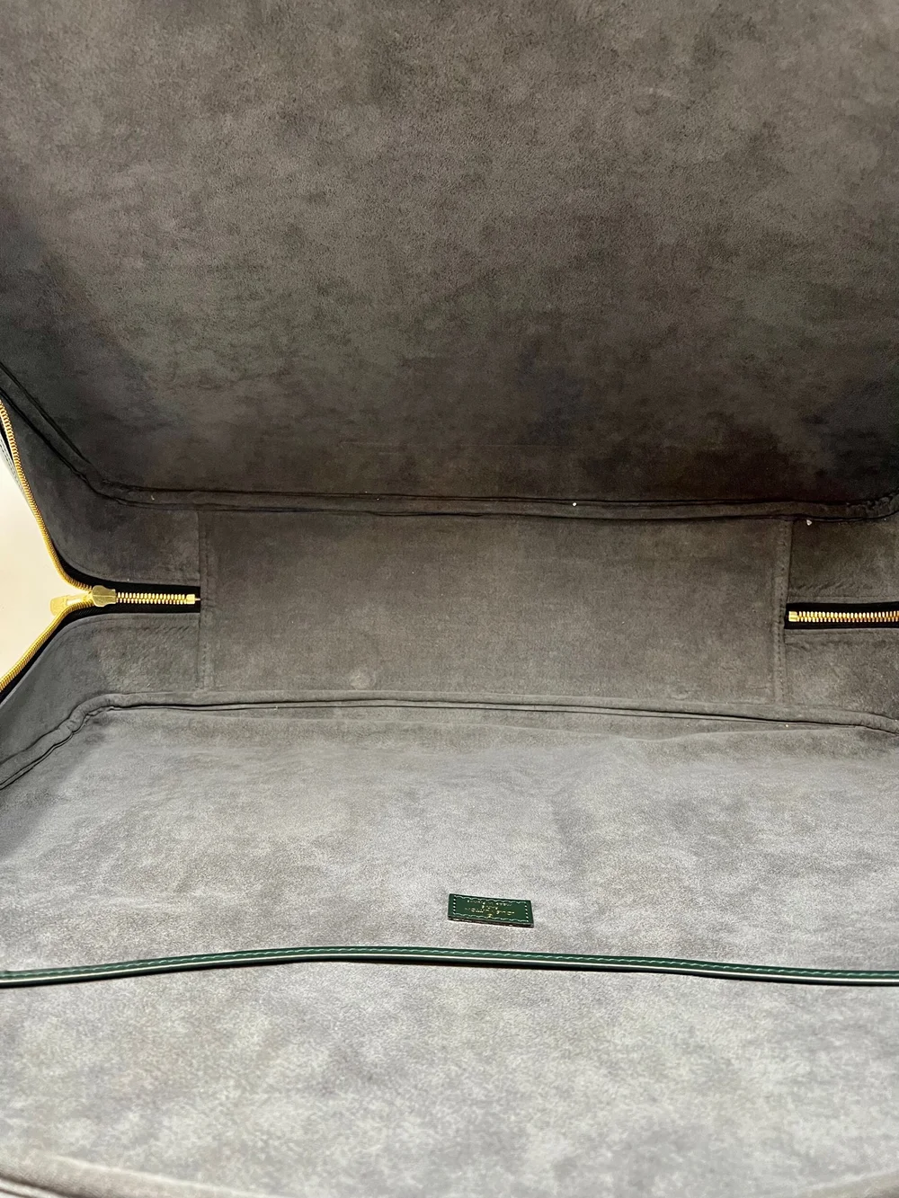 Vintage Louis Vuitton Helanga 1 Poche Epicea Green Taiga Leather