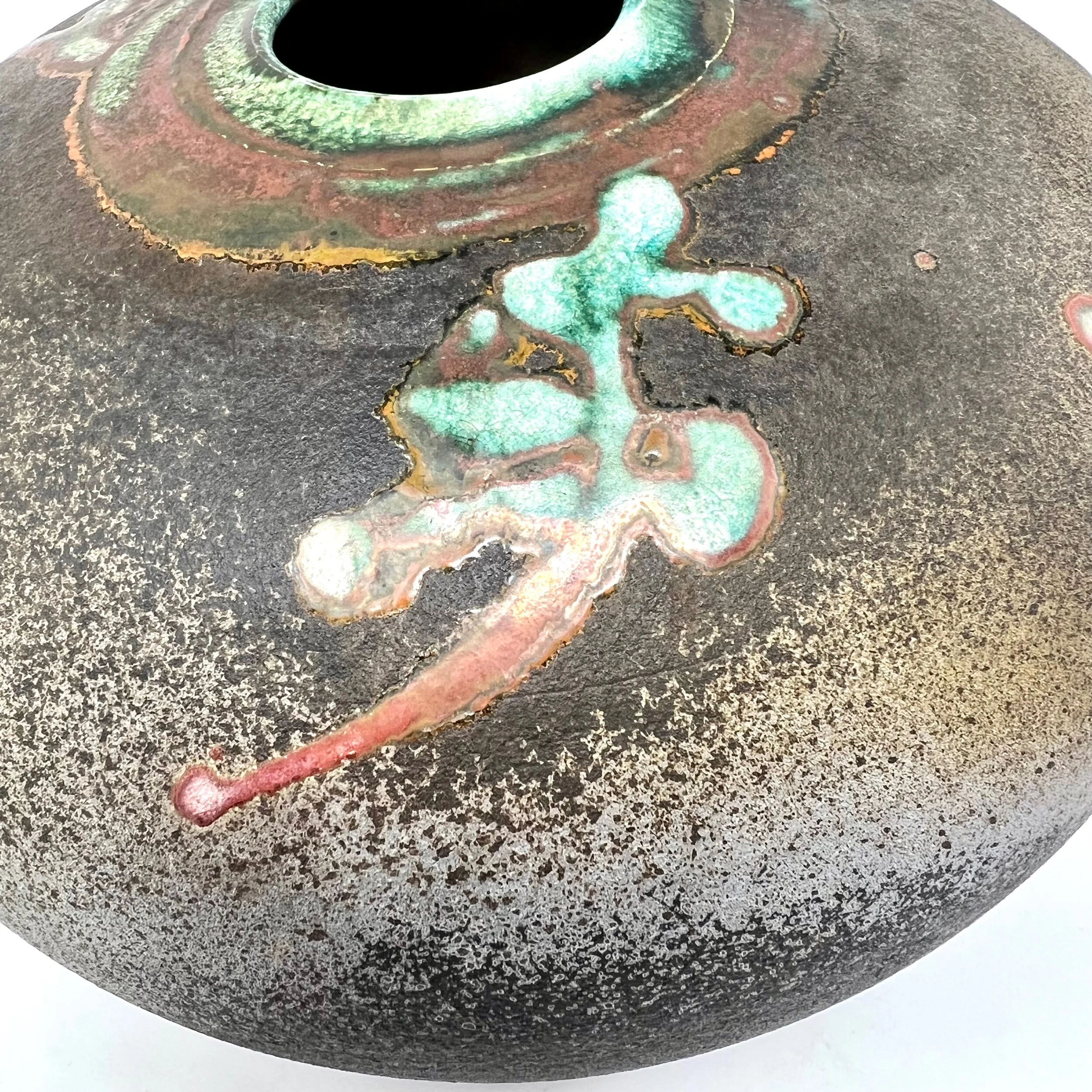 F1C263E6-D0A2-4E16-A59A-9FD9D847EB9F