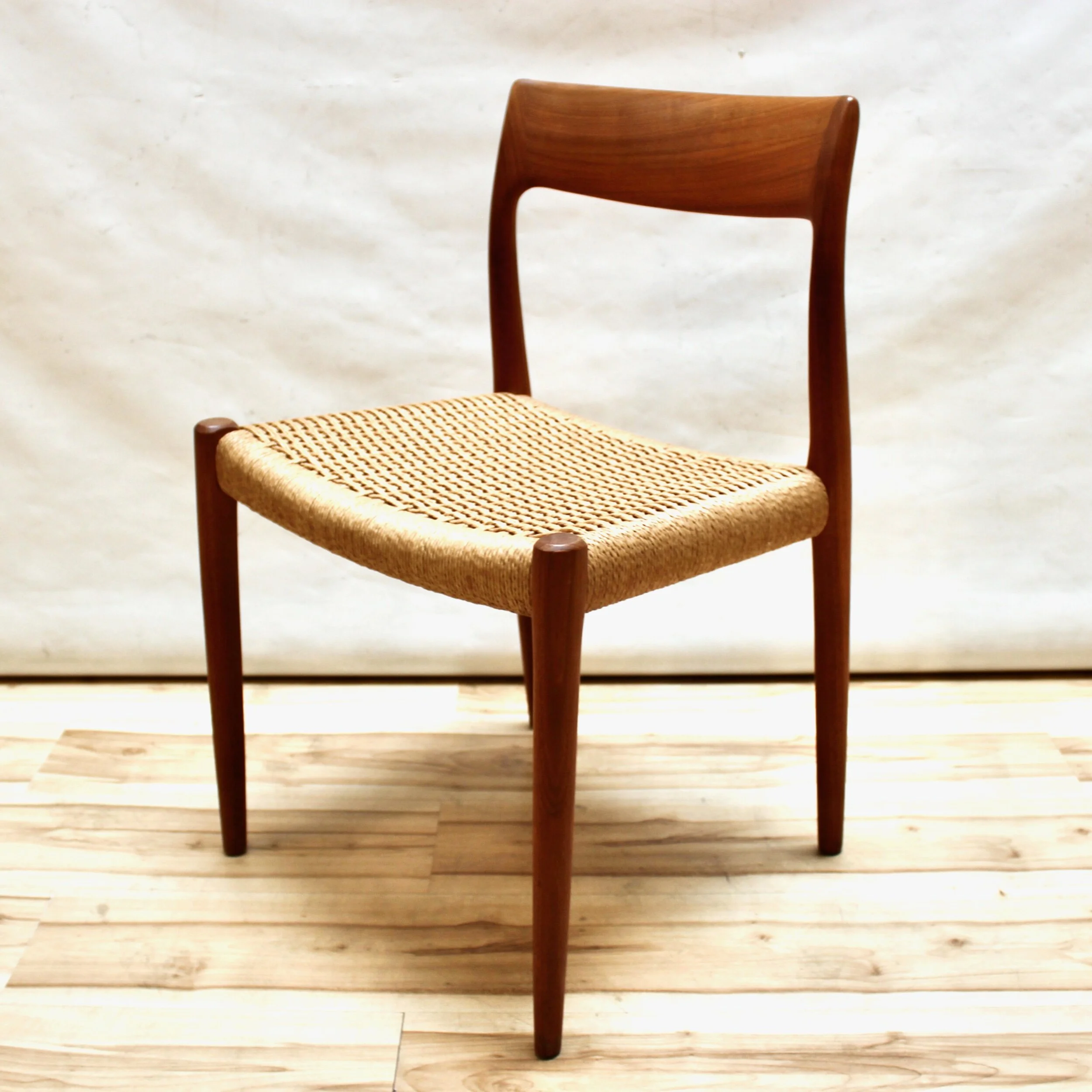 210128DB-392D-418B-B454-7C044D6DF0D7