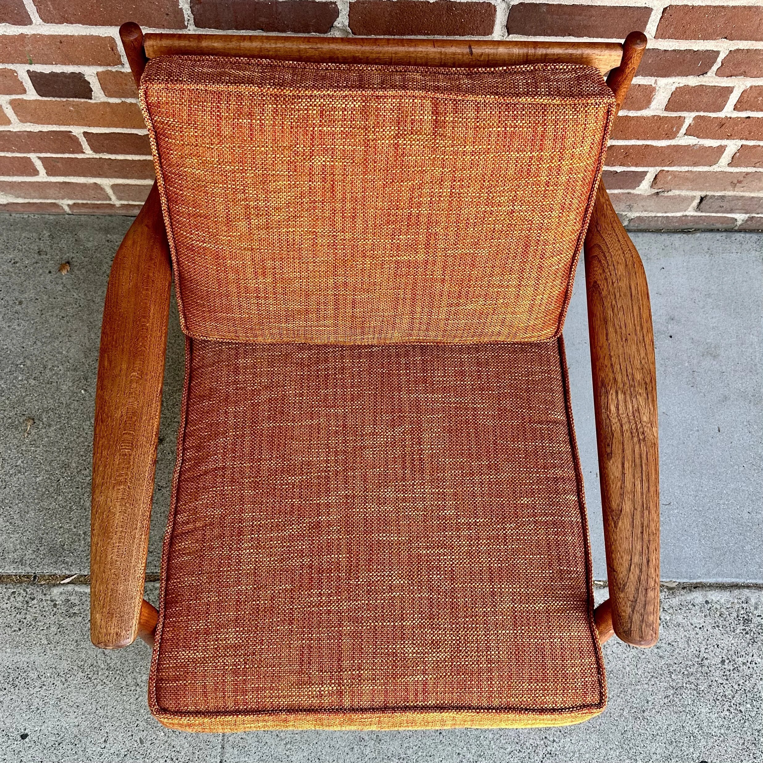 1F2D9E65-BBBC-47C2-B32E-4657EF7E4A0F