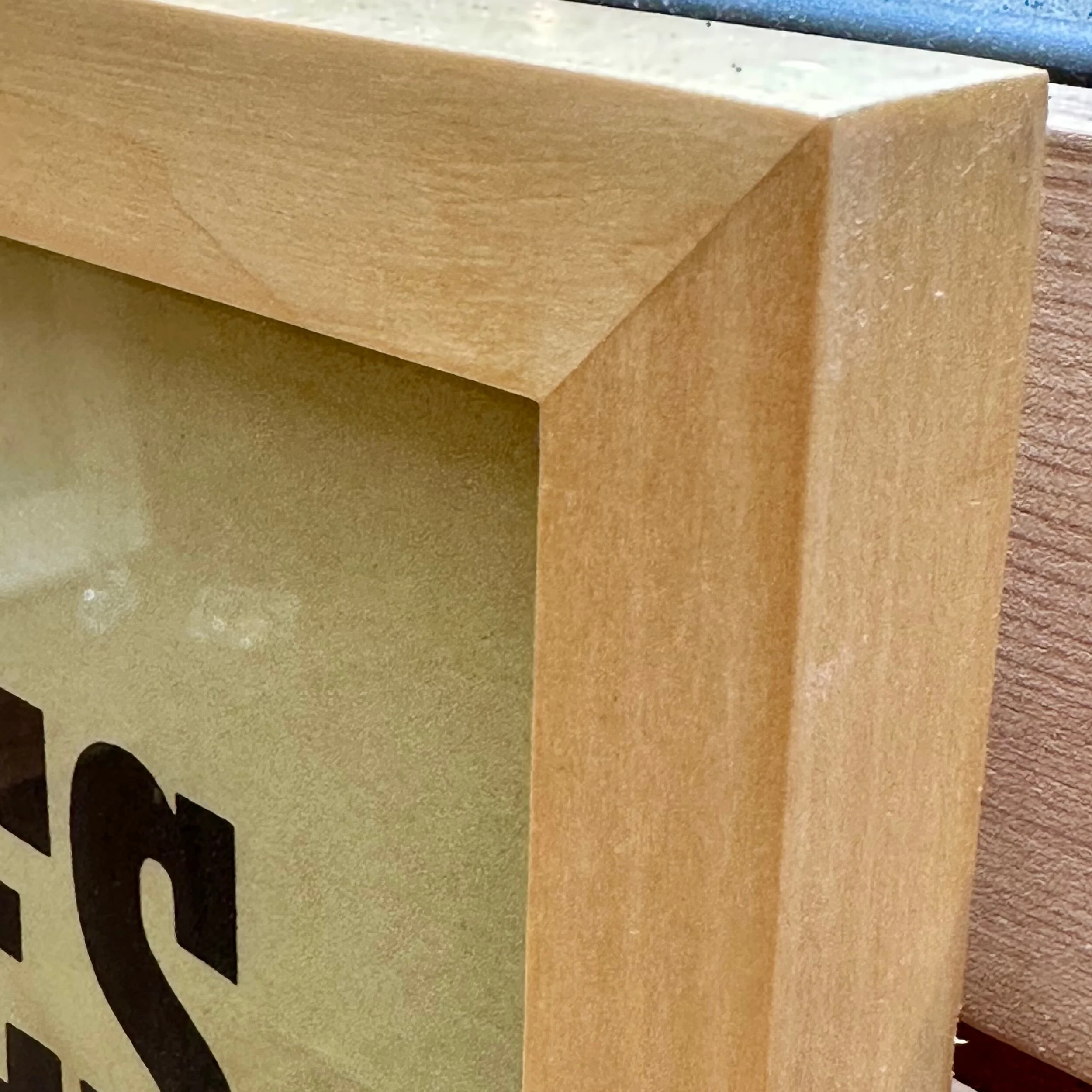 5FC84DCB-F520-4515-BF5D-DCCB4F234E25