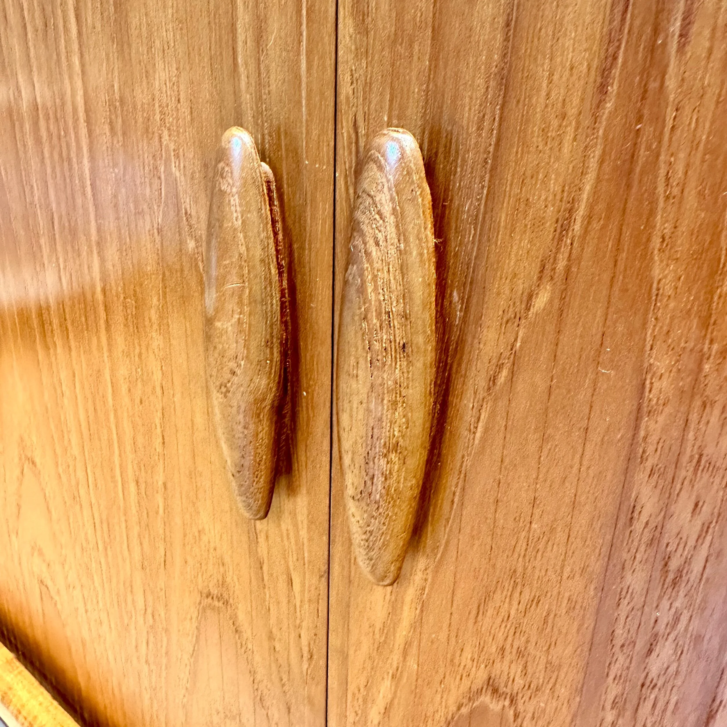 BF0AC322-0DA7-47C4-9E9E-1F42CE6B1AFE