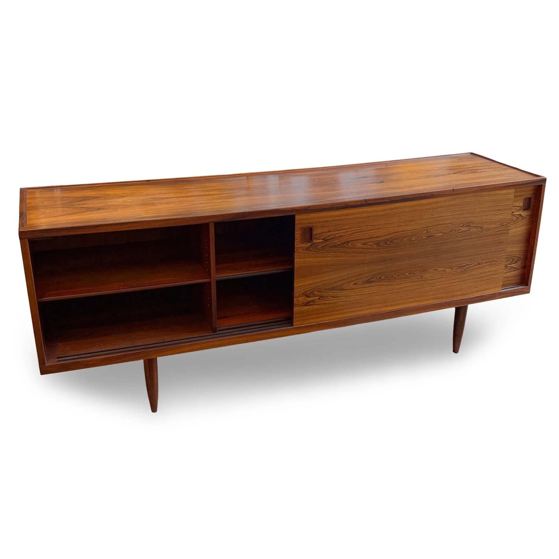 moller credenza (4).jpg