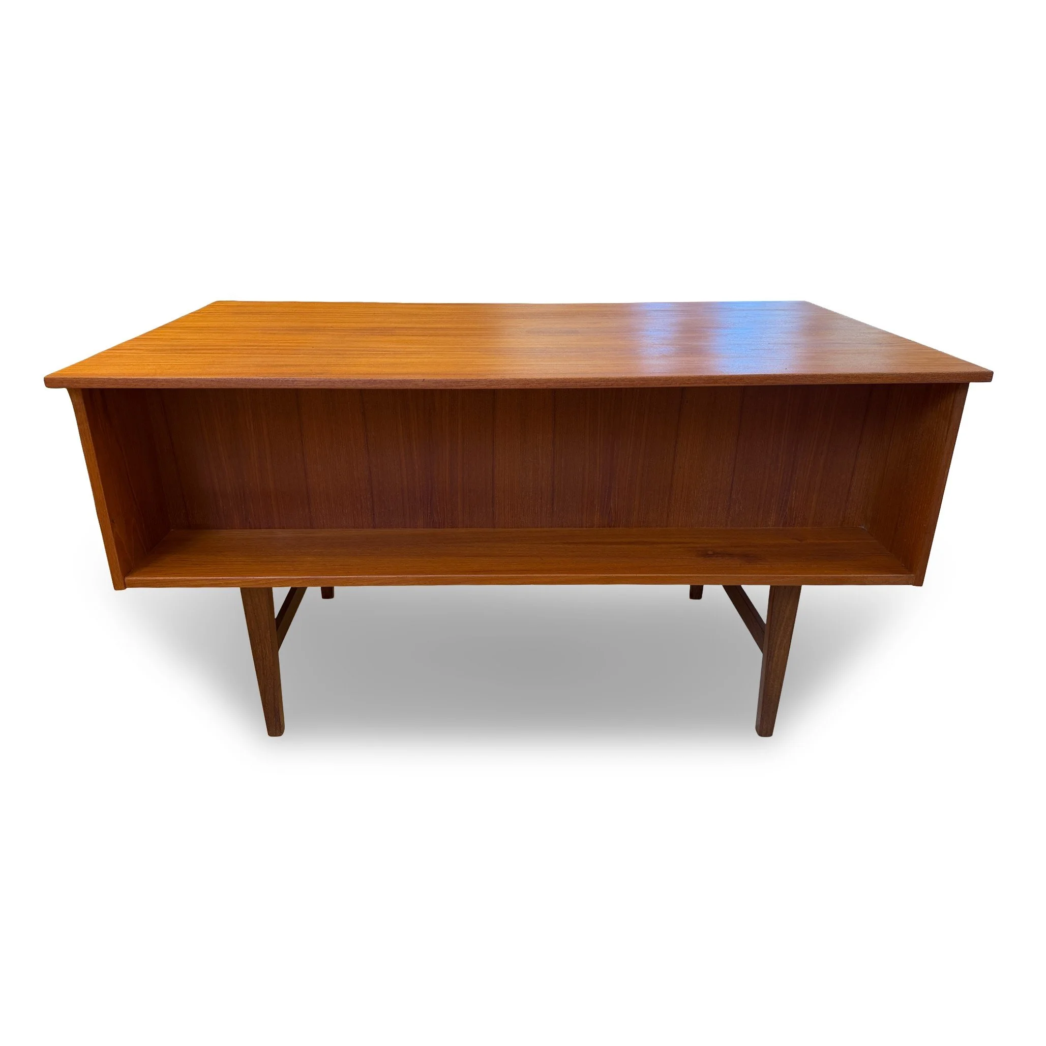 desk (7).jpg
