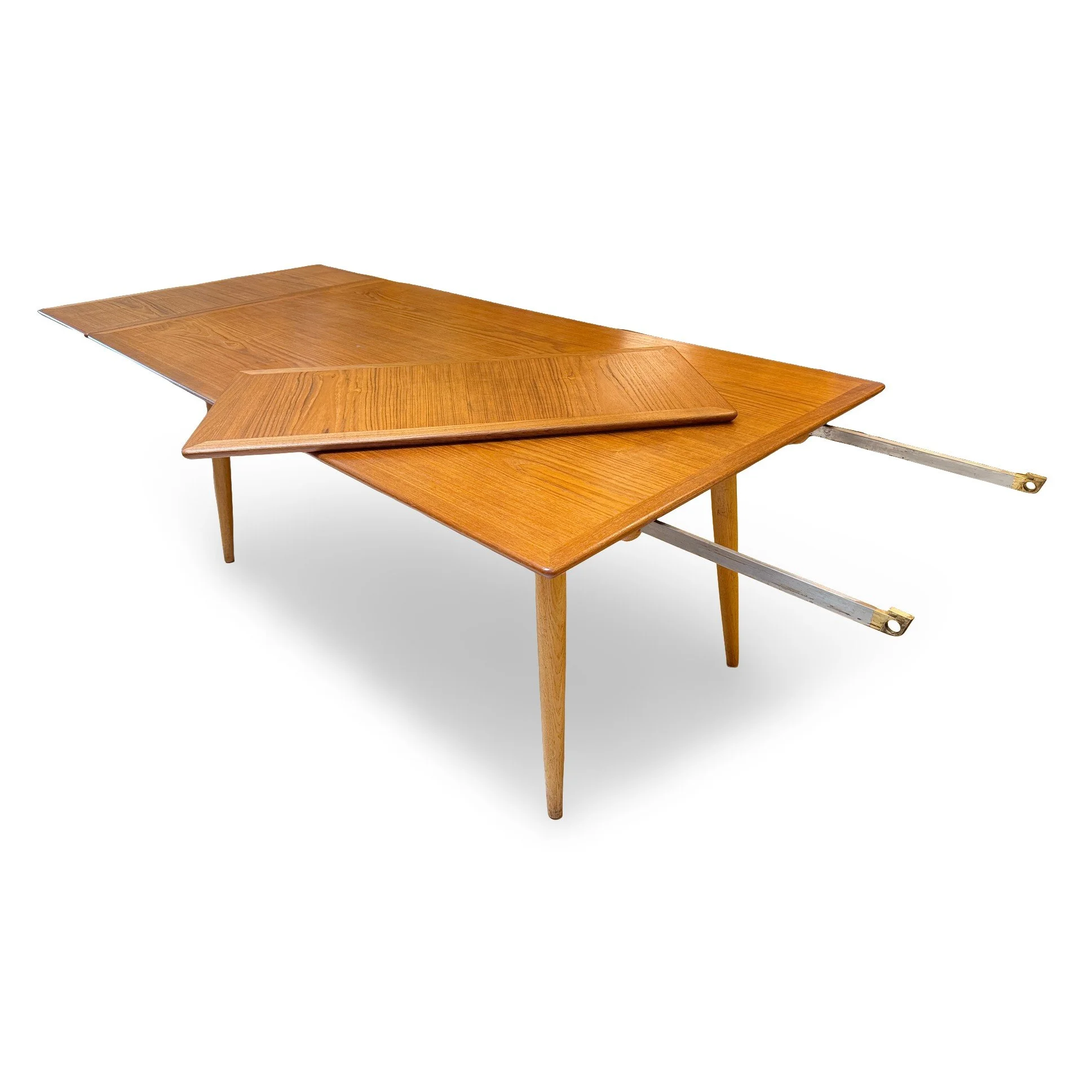 wegner table (7).jpg