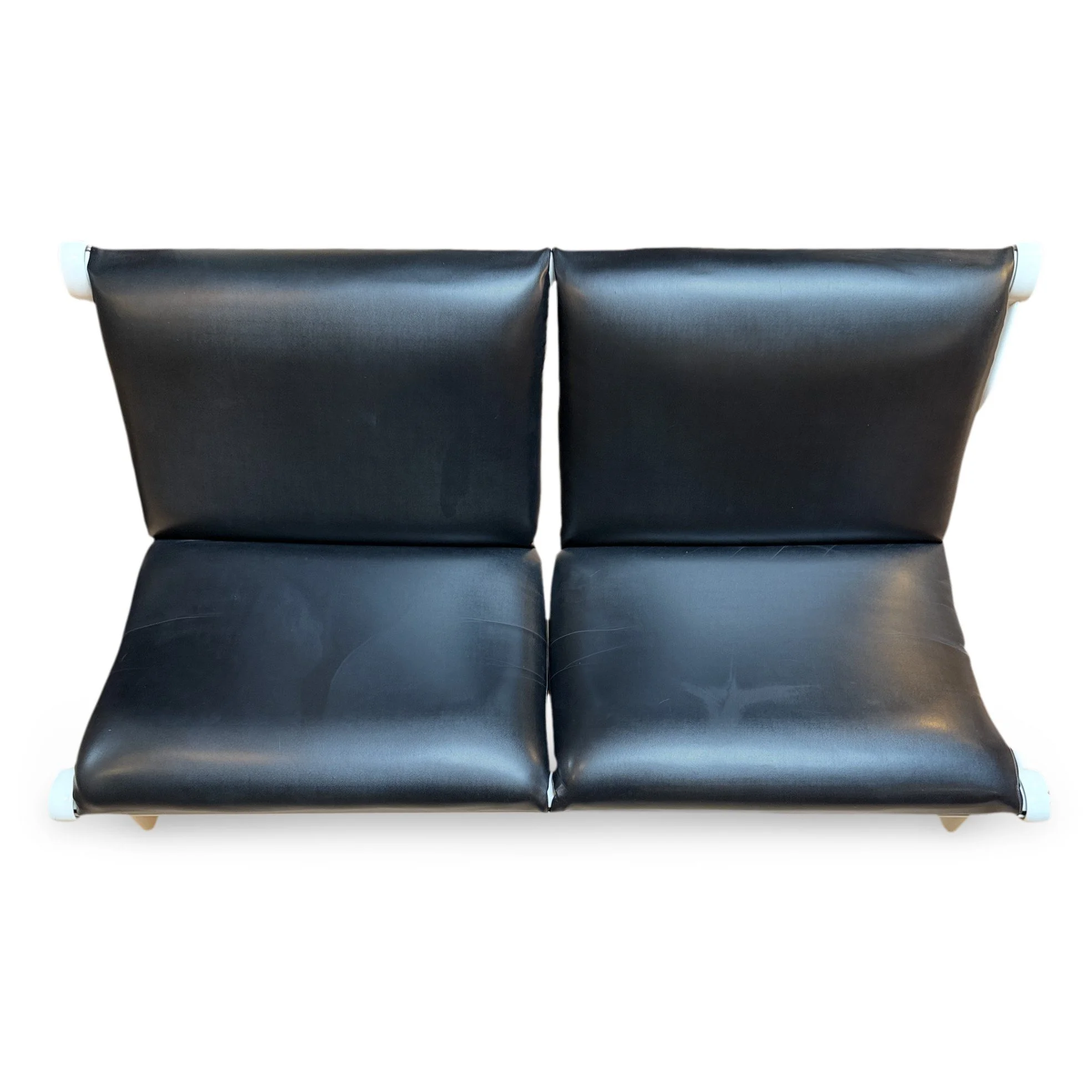 knoll sofa (2).jpg