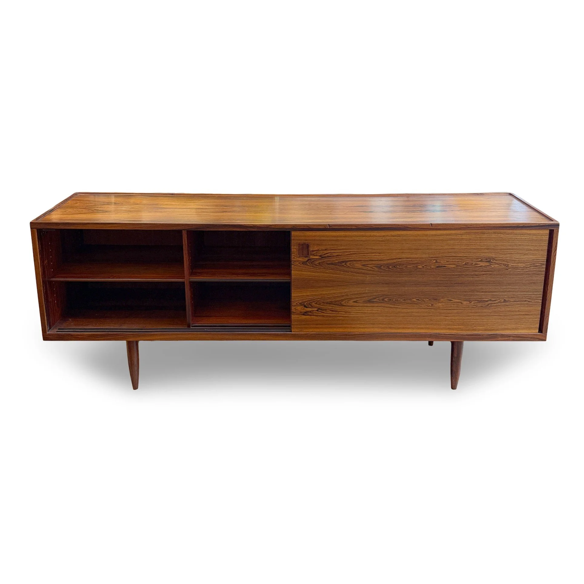 moller credenza (5).jpg